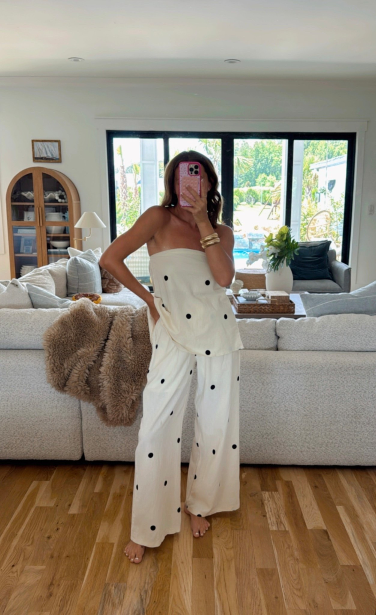 ootd, wearing a small 🖤

#LTKStyleTip #LTKFindsUnder50 #LTKSeasonal