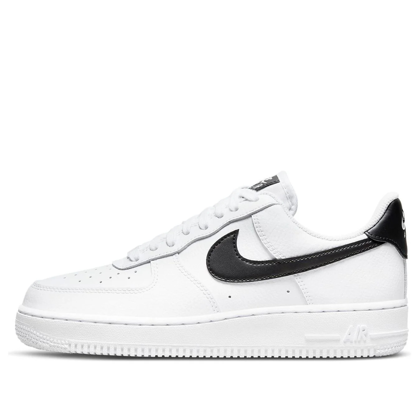 (WMNS) Nike Air Force 1 '07 'White Black 2022' | KICKS CREW