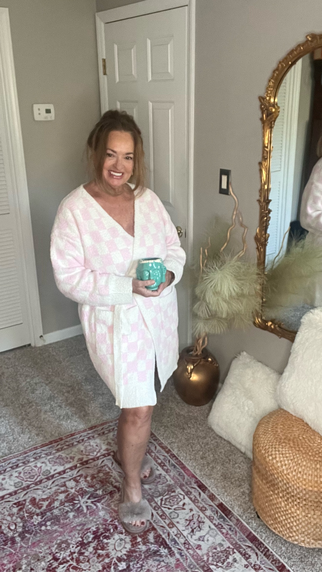 Fleece robe but make it light pink and cozy. It could easy double as a cardigan too! Great gift idea.

#LTKParties #LTKFindsUnder50 #LTKSeasonal