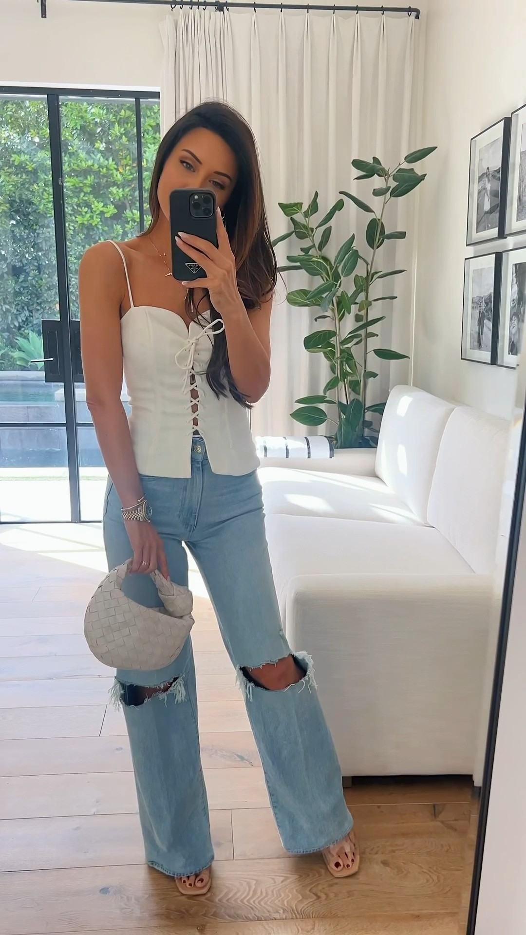 The jeans you need in your life! I’m wearing a size 25

#LTKFindsUnder100 #LTKStyleTip #LTKOver40