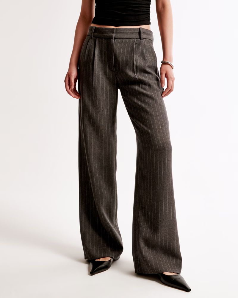 Women's A&F Sloane Low Rise Tailored Pant | Women's New Arrivals | Abercrombie.com | Abercrombie & Fitch (US)