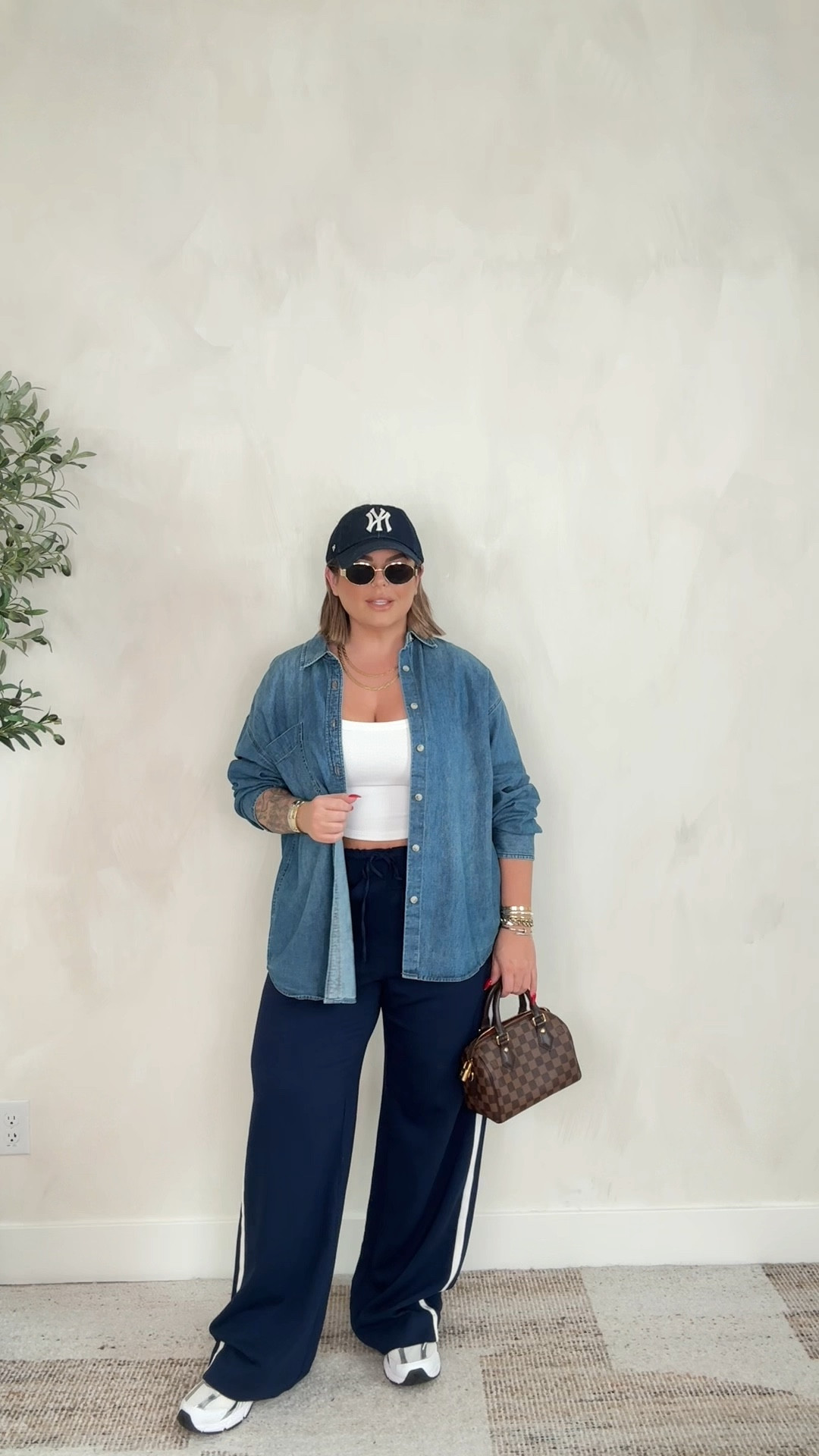 Denim top L it’s very oversized 
Tank L 
Pants xl long 
Use code shayna10 on Miranda Frye to save $ 
