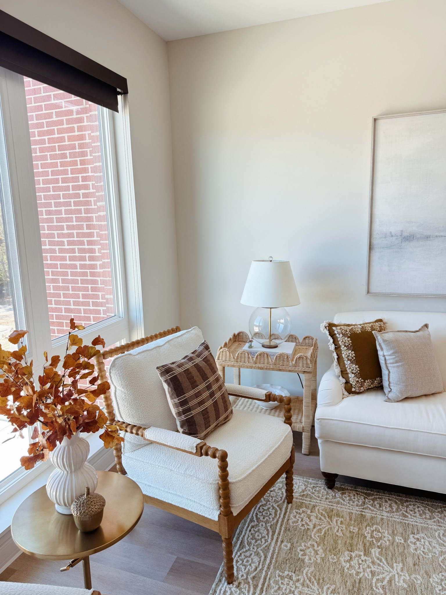 New fall pillows for my apartment! I added some decorative pillows to my accent chairs and couch! 🤎



#LTKHome #LTKSeasonal #LTKFindsUnder50