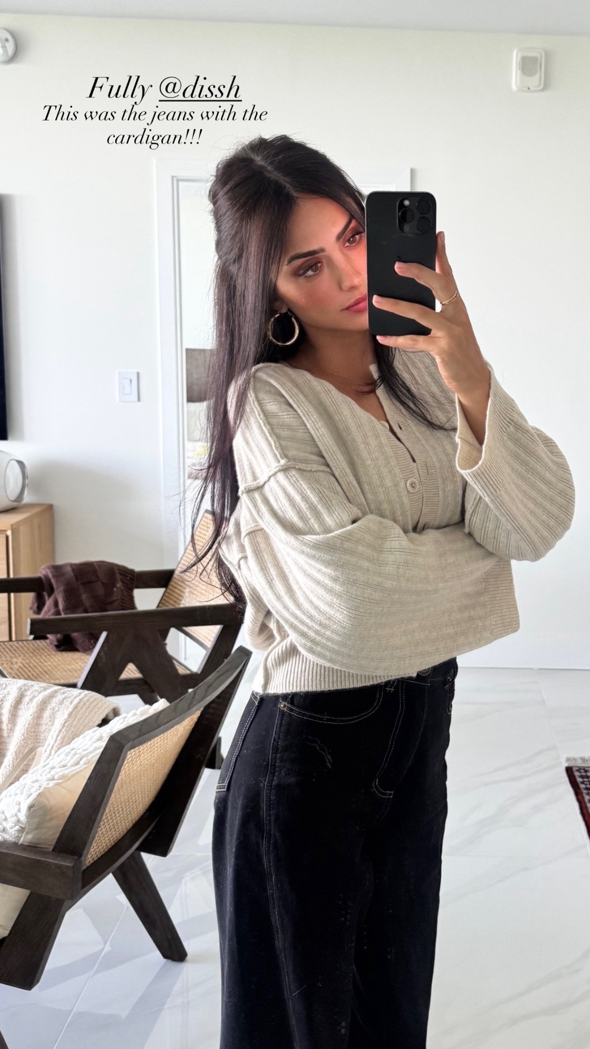 Fall cardigan and jeans 