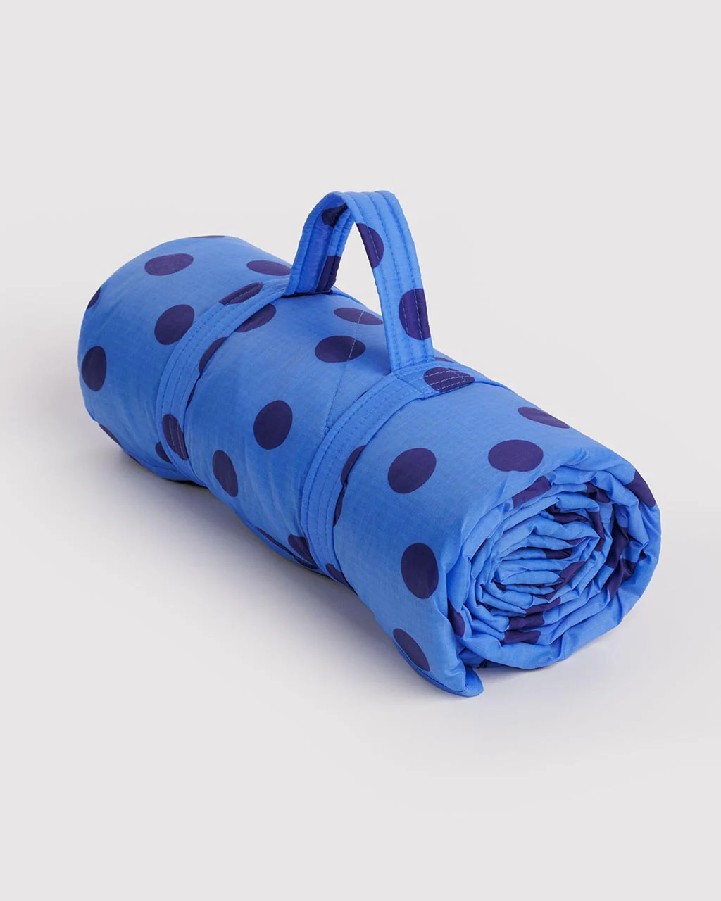 Puffy Picnic Blanket - Blue Polka Dot | ban.do