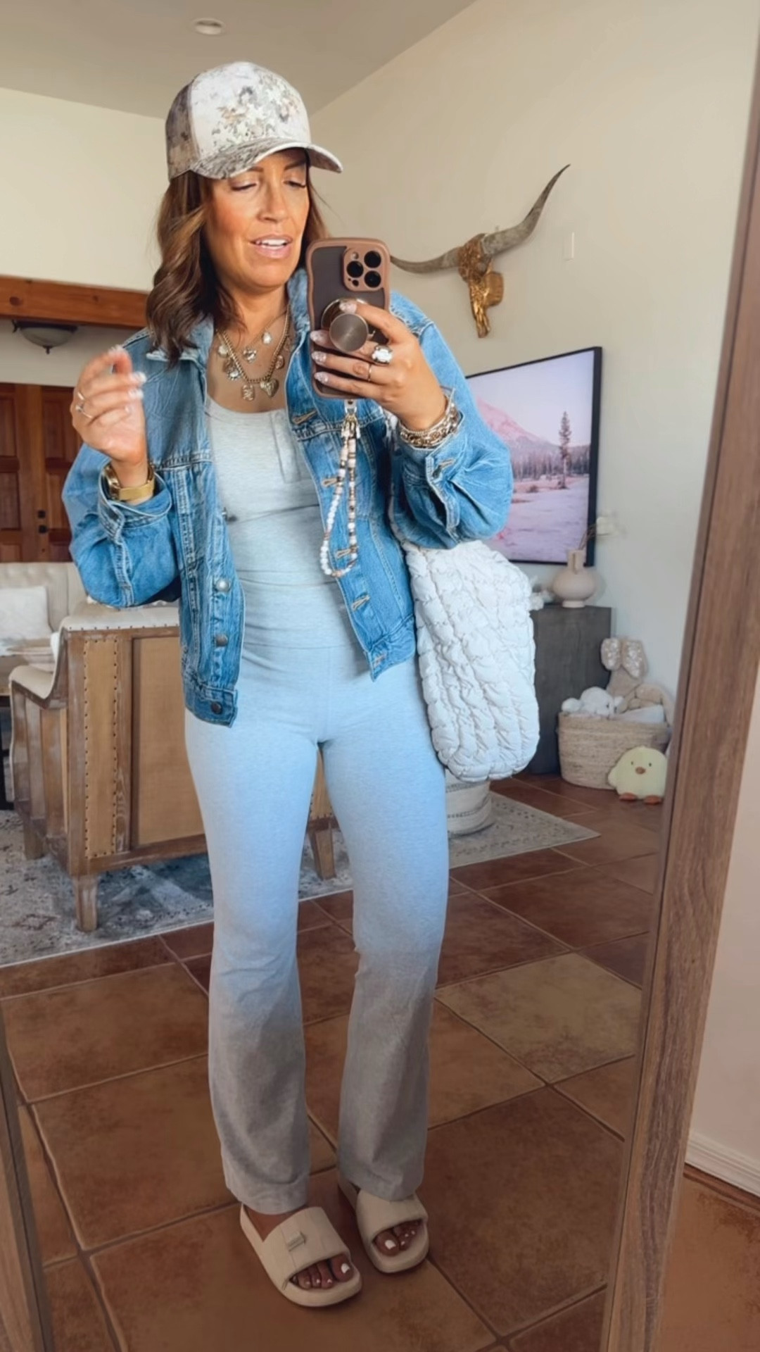 Comfy mom on the go outfit!
M in tank//M in leggings//S in jacket



#LTKootd #LTKOver40 #LTKgrwm