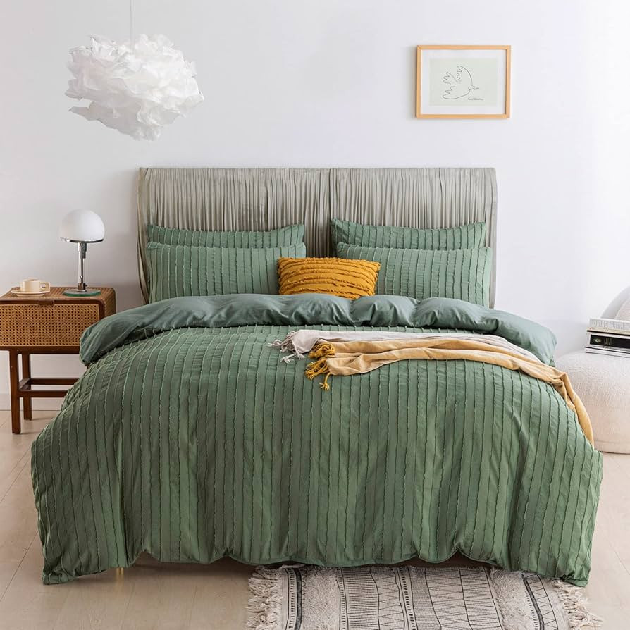 JELLYMONI Green Duvet Cover Queen Size - 3PCS Microfiber Tufted, Boho Striped, Textured Duvet Cov... | Amazon (US)