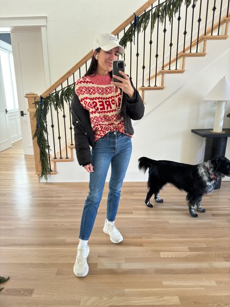 My sweater is on sale for under $25!

Linking my favorite jeans too, they do really great things for your 🍑

Sweater, affordable style, target style 

#LTKfindsunder50 #LTKstyletip #LTKsalealert