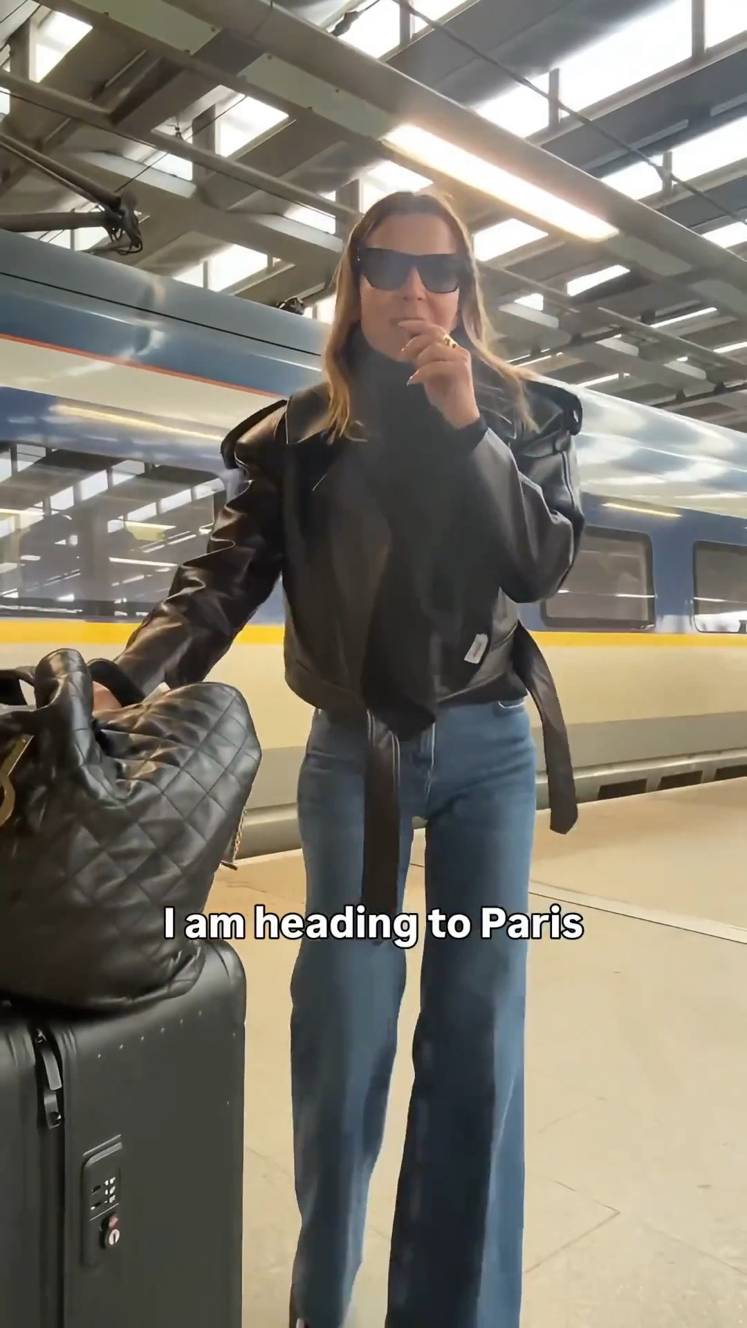 Jeans in 24 
Jacket in XS it runs very big 