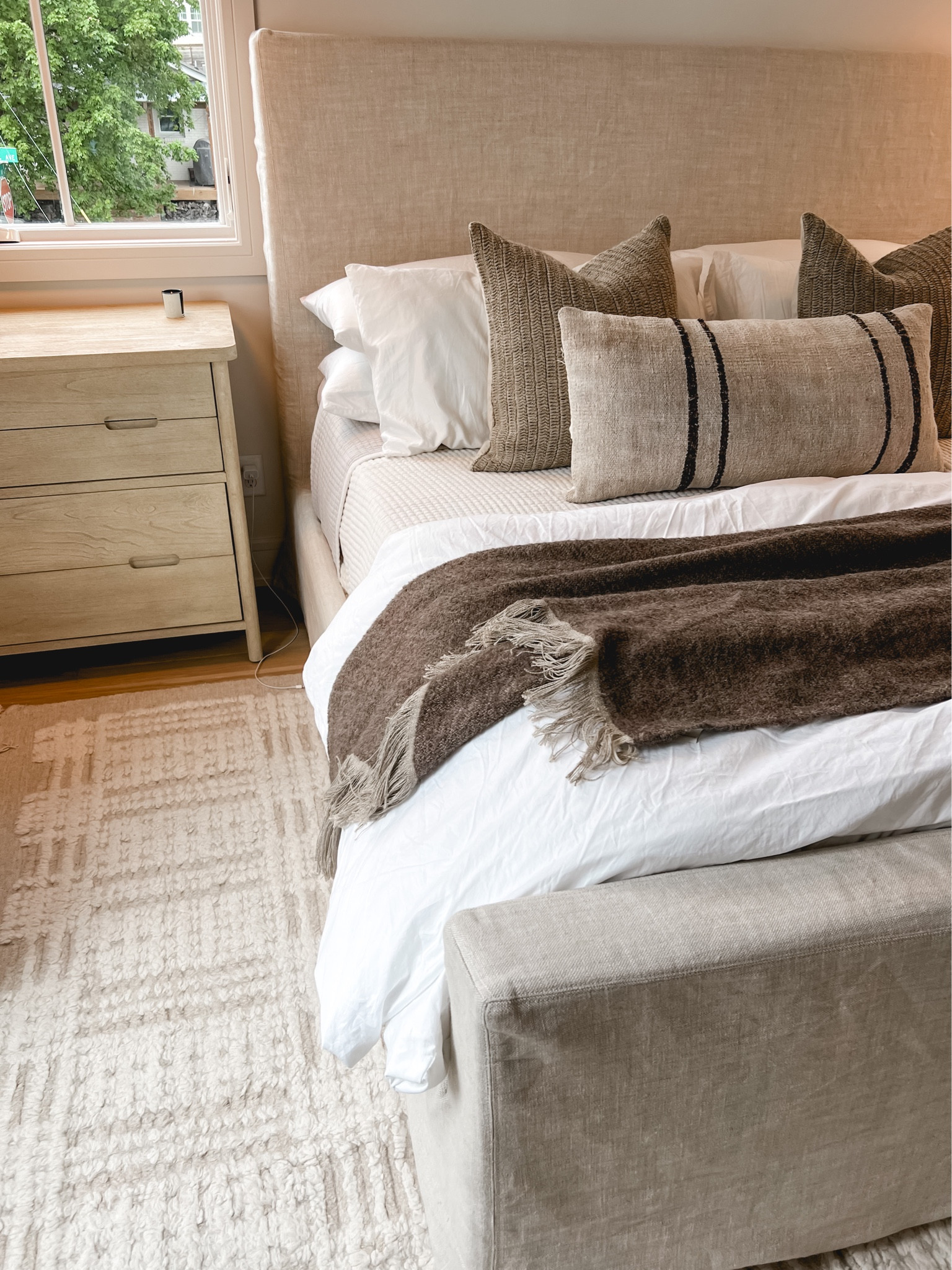 Bedding details:
-Sheets, pillowcases, duvet cover are all Brooklinen luxe sateen in white
-pillow inserts are King size: favorite iare the plush (softest) & mid plush (medium softness)
-duvet insert is all season weight 
-quilt & square pillows are linked
-toss blanket is from local store (linked similar) & horizontal pillow is vintage but I linked the exact Etsy shop I purchased from!
-Bed is RH, linked a really good affordable dupe!
-rug is linked: code is HAVENS15
-nightstands linked 

#LTKhome