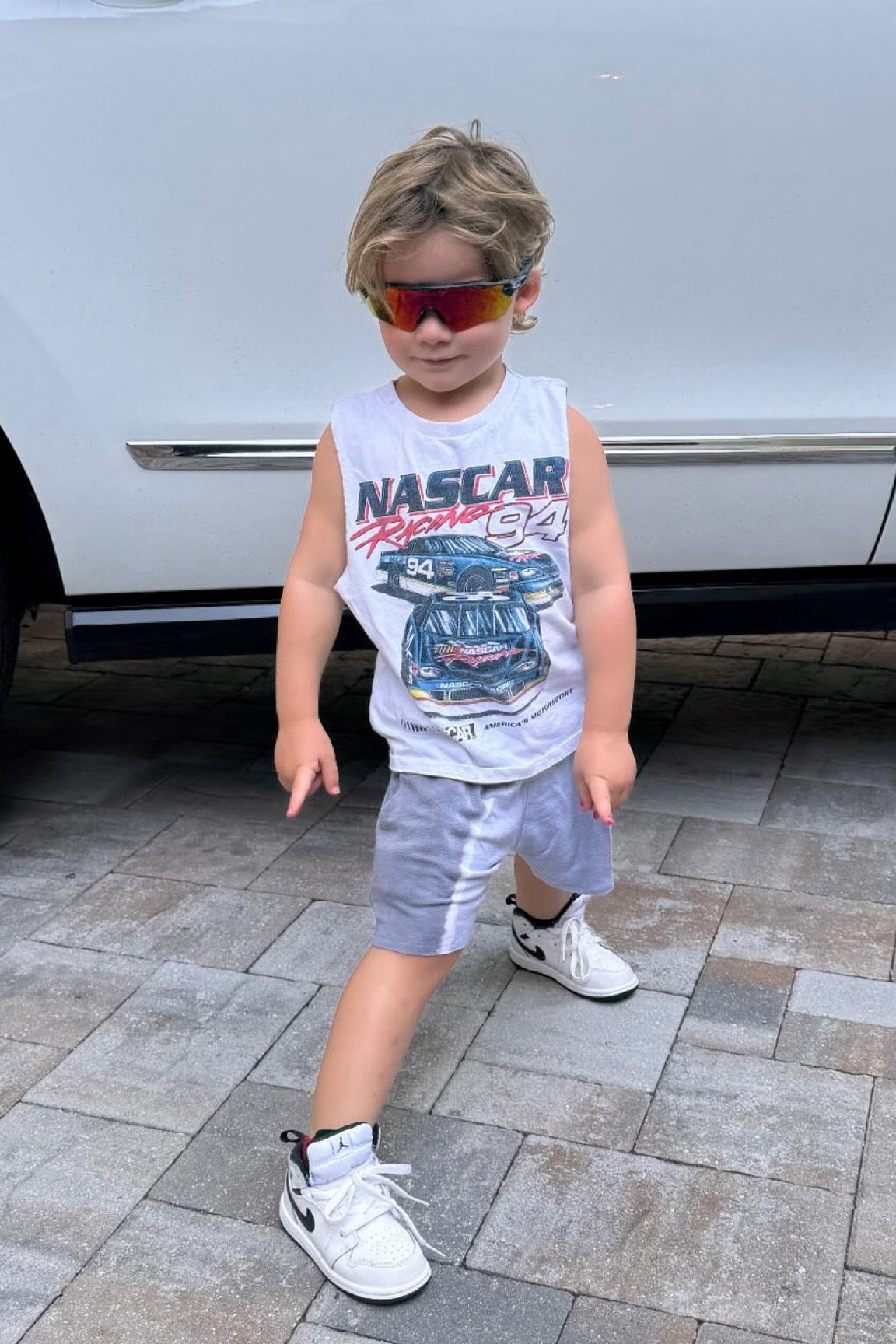 Leo is the coolest. I linked a super similar graphic tee and some of my favorites from Abercrombie! 

abercrombie kids l kids outfit l toddler outfit l toddler boy

#LTKKids
