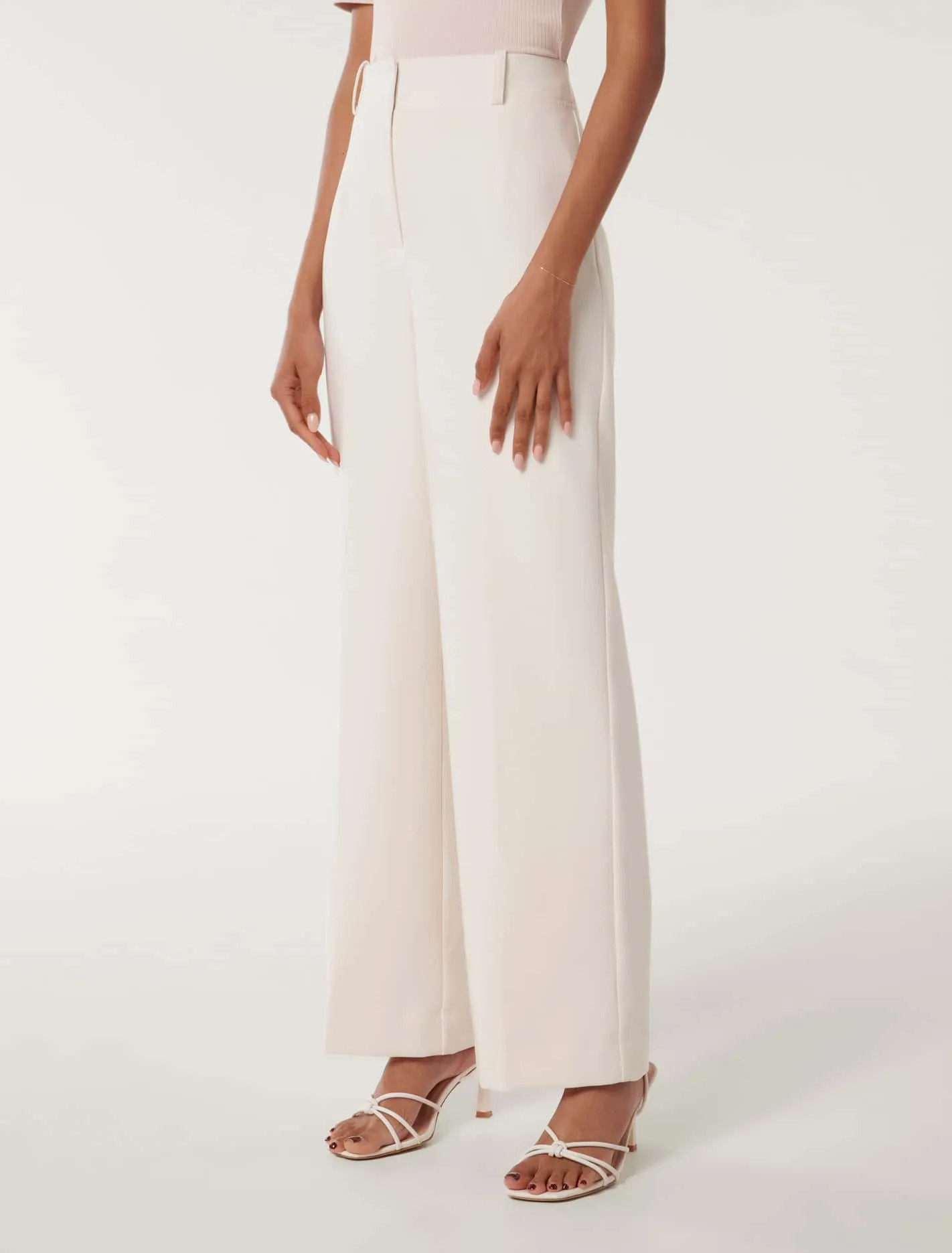 Emmie Petite Straight-Leg Pants | Forever New (AU)