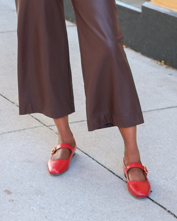 Love these comfortable Mary Jane flats so much, I literally have them in other colors & styles. Wearing a size 8.5. 

Fall Outfits, Fall Outfit, Thanksgiving Outfit, Thanksgiving, Gifts for Her, Gift Ideas, Shoes, Flats, 

#LTKOver40 #LTKShoeCrush #LTKVideo #LTKSeasonal #LTKHoliday