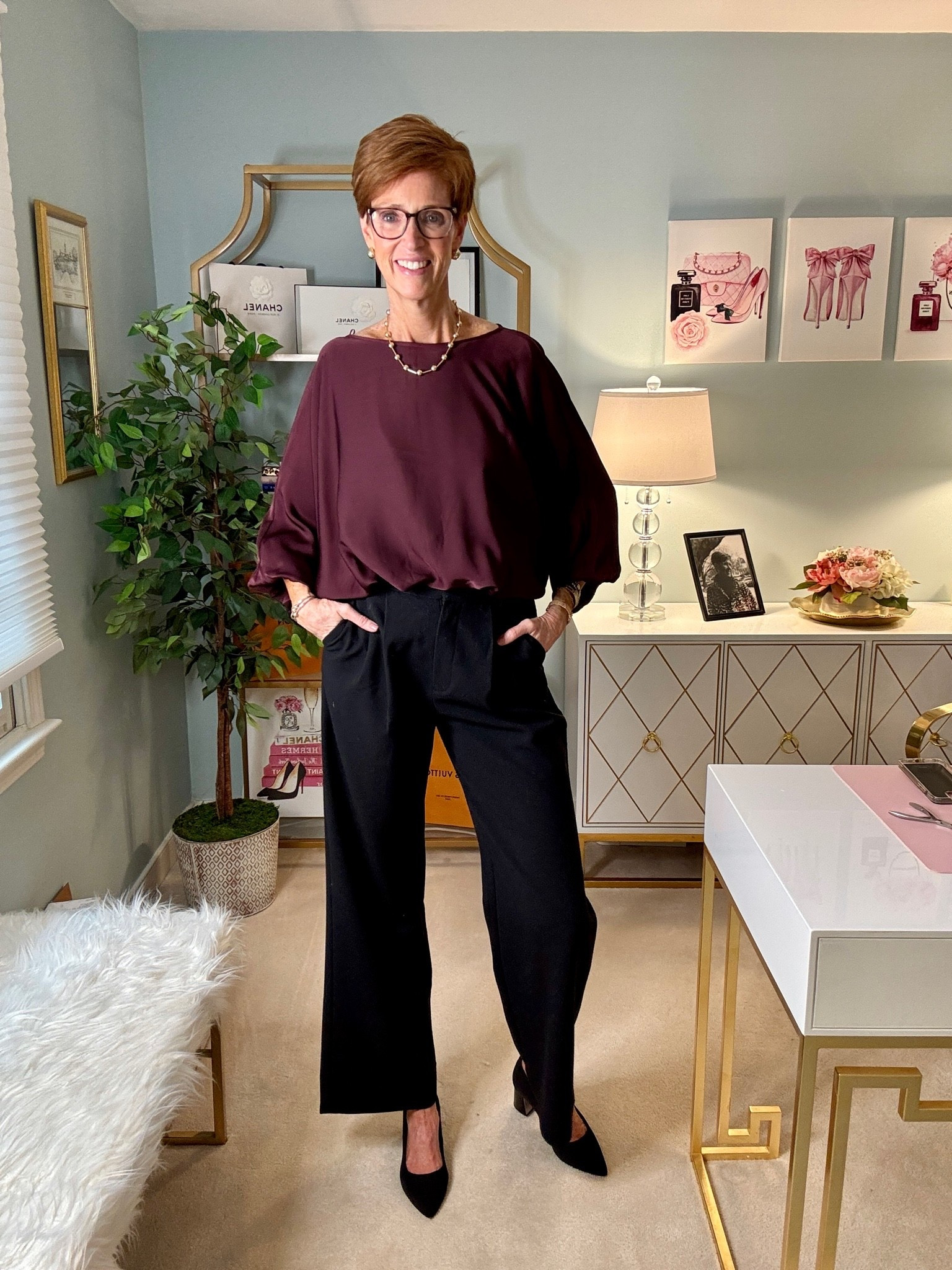Fall style doesn’t have to mean buying an entirely new wardrobe. Sometimes it’s one great layer, a richer color, dark denim, a classic knit or a pair of boots that makes the pieces already in your closet suddenly feel right for the season.

I pulled together six fall outfit ideas ranging from polished denim and wide-leg jeans to trousers, classic sweaters and easy fall dresses. And there are several formulas here I’ll be repeating — especially that denim + burgundy + cream combination.

Swipe through all 6 and tell me: which outfit would you actually wear — 1, 2, 3, 4, 5 or 6?

Save this as fall outfit inspiration for later, and send it to a friend whose style is similar to yours.

#FallOutfitIdeas #StyleOver40

#LTKootd #LTKOver40 #LTKTall