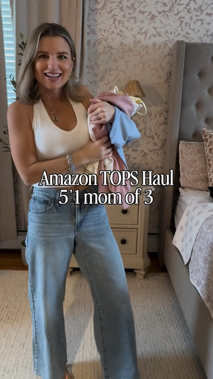 Comment PETITE for links to spring outfits! 🔗 ☀️ 💕 

#petitestyle #petiteoutfits #outfitinspo #ootd #styling styletips stylehacks whattowear grwm outfitstocopy petitejeans petitedenim