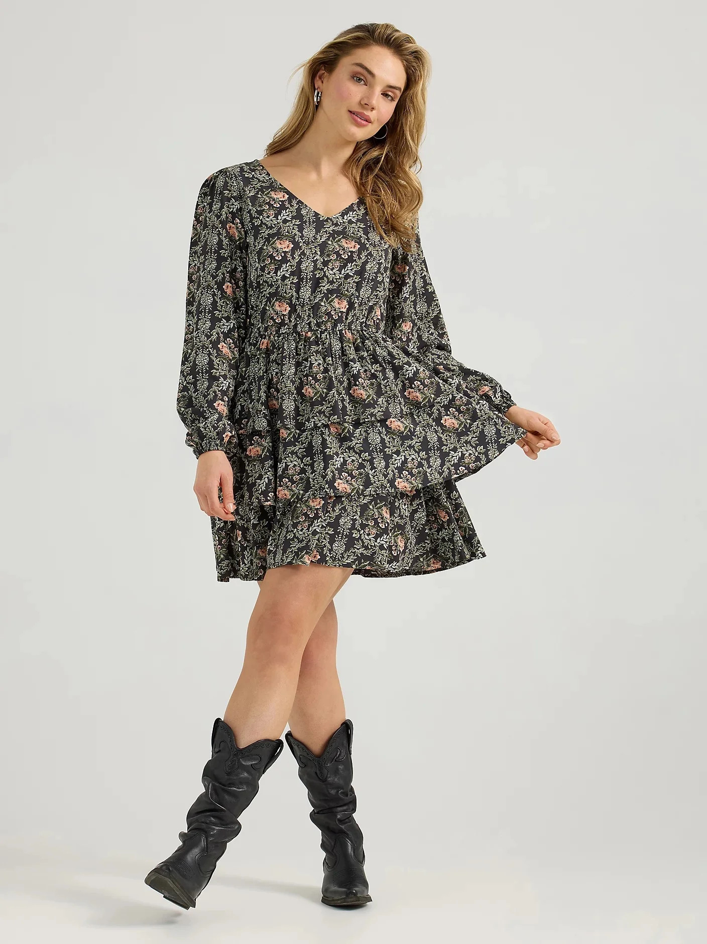 Women's Wrangler® Retro® Vintage Tiered Long-Sleeve Dress in Rose Blac | Dani Morgan's Boutique