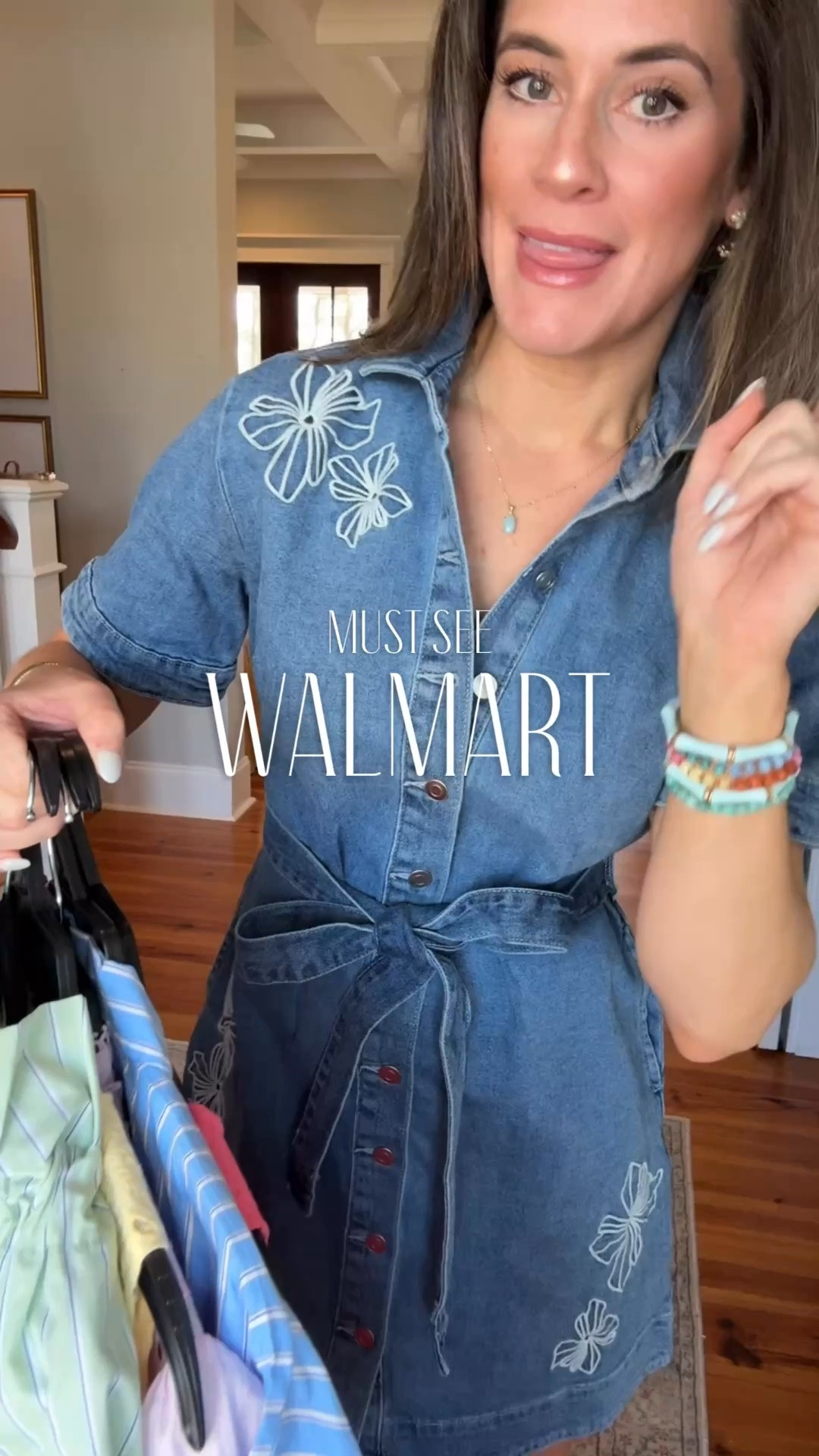 In a small in all items and a 2 in the jeans, but I felt they ran large. I’d recommend sizing down! 