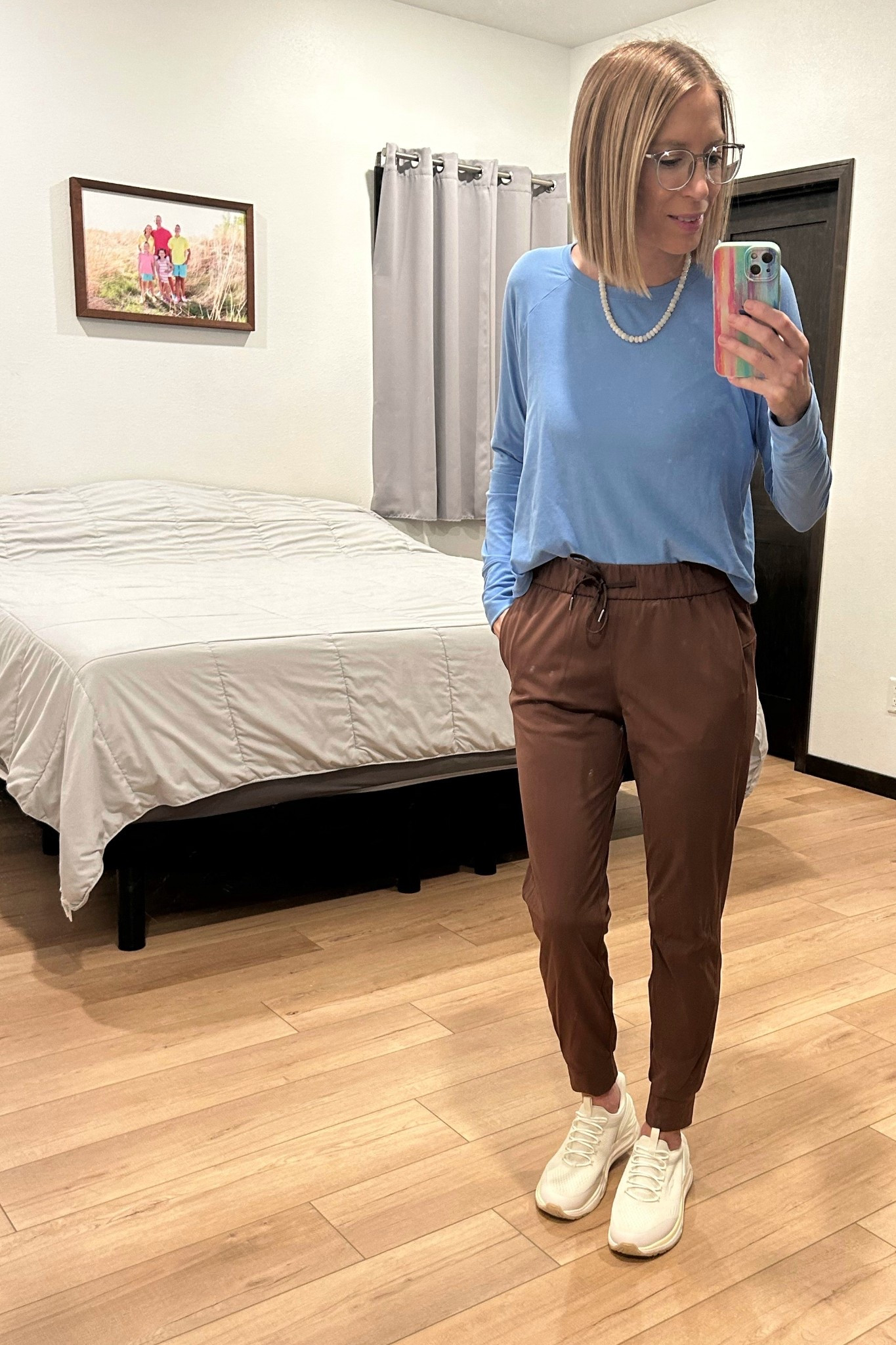 Day off spring fit. 
The shoes are wides so u sized down to a 7w, I’m usually a women’s size 8.