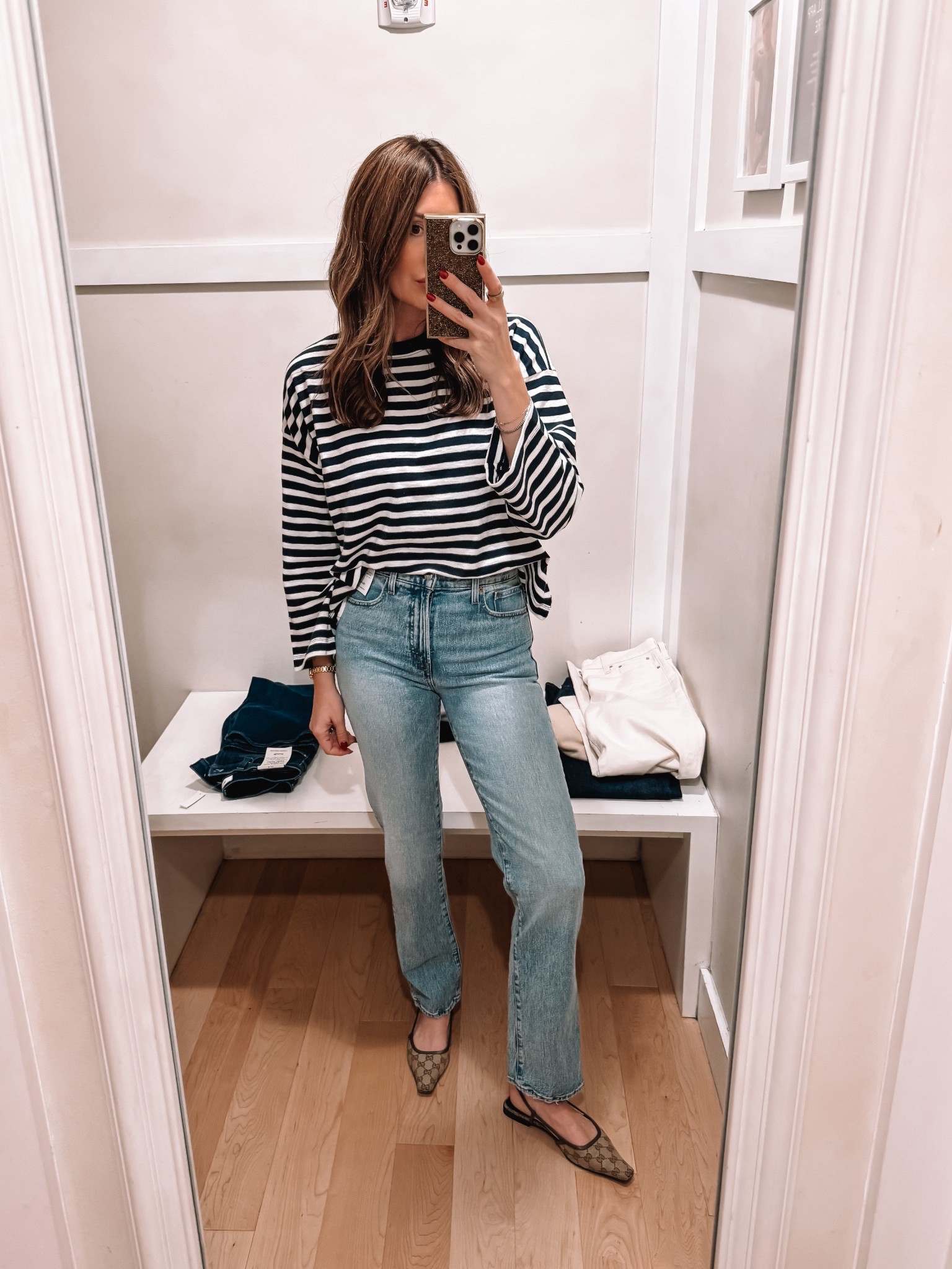 Small in tee, size 26 in jeans 