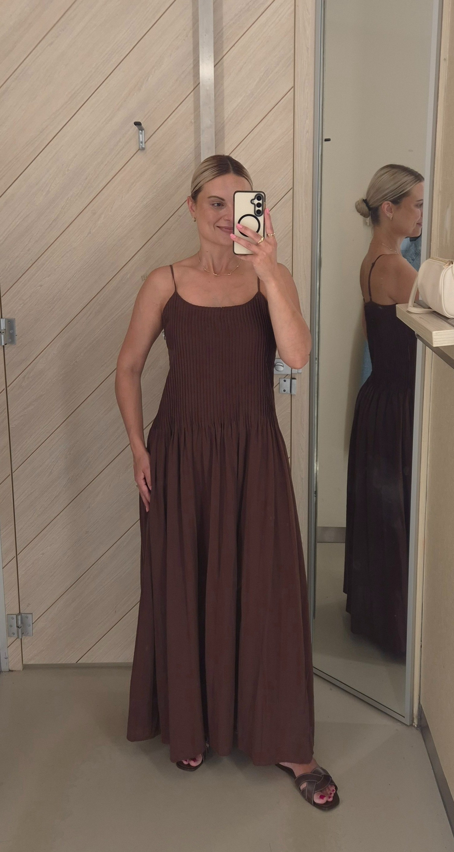 Simple and cute🤎

#LTKFashionMonth #LTKaustralia #LTKdresses