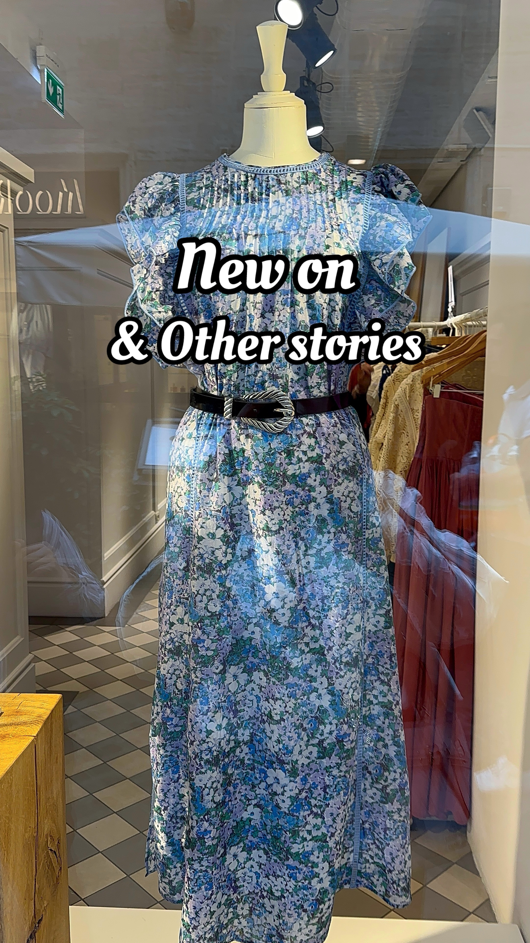 Friday calls for florals! This dreamy blue and lilac midi dress is your go-to for a picnic date, a market stroll, or a soft summer sunset. The ruffle sleeves and belted waist give it that romantic cottagecore vibe while staying elegant and wearable.
🛍️ Everything linked in bio! Shop the full look and more weekend picks

#LTKtravel #LTKitalia #LTKsummer