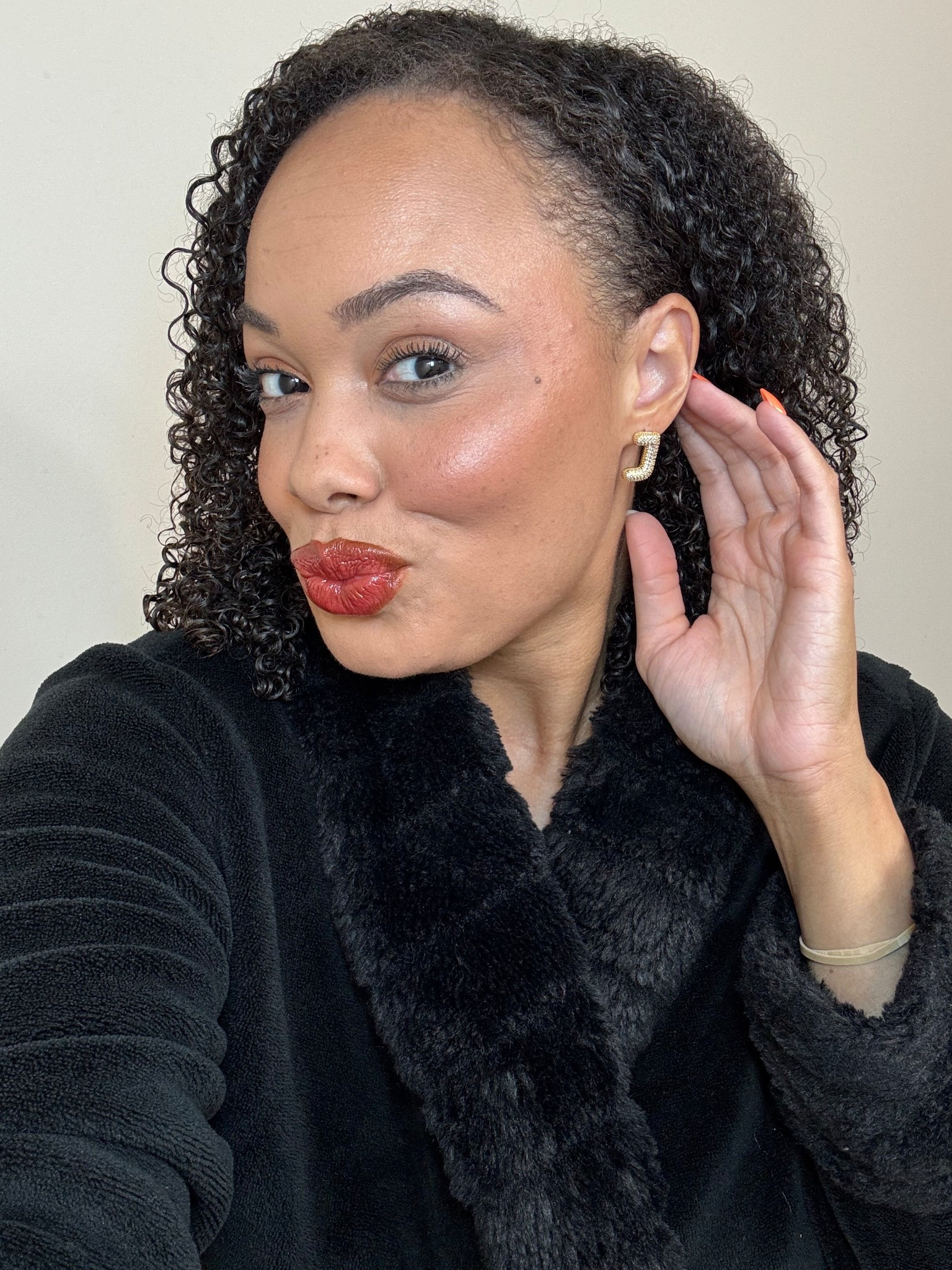 These initial earrings are the perfect touch to any outfit to add a little sparkle & personal touch! 

Holiday jewelry, initial jewelry, earrings under $7, affordable jewelry, Amazon finds

#LTKGiftGuide #LTKBeauty #LTKFindsUnder50