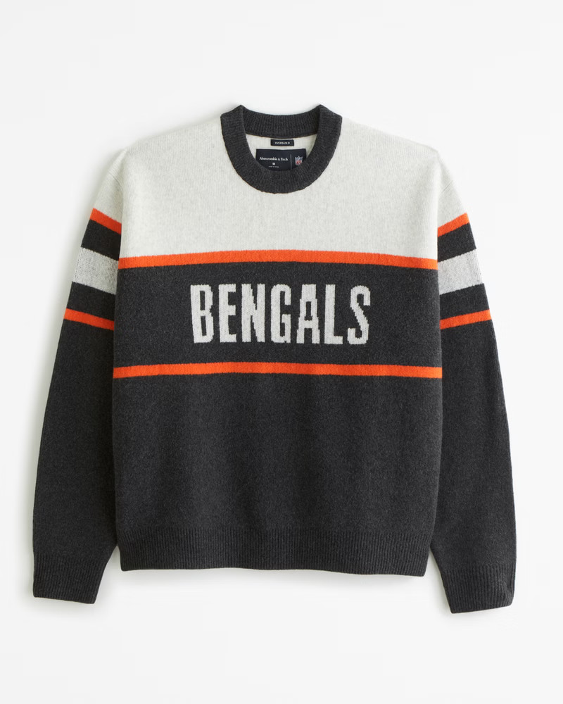 Abercrombie & Fitch Men's Cincinnati Bengals Crew Sweater in Black Stripe - Bengals - Size XXXL TALL | Abercrombie & Fitch (US)