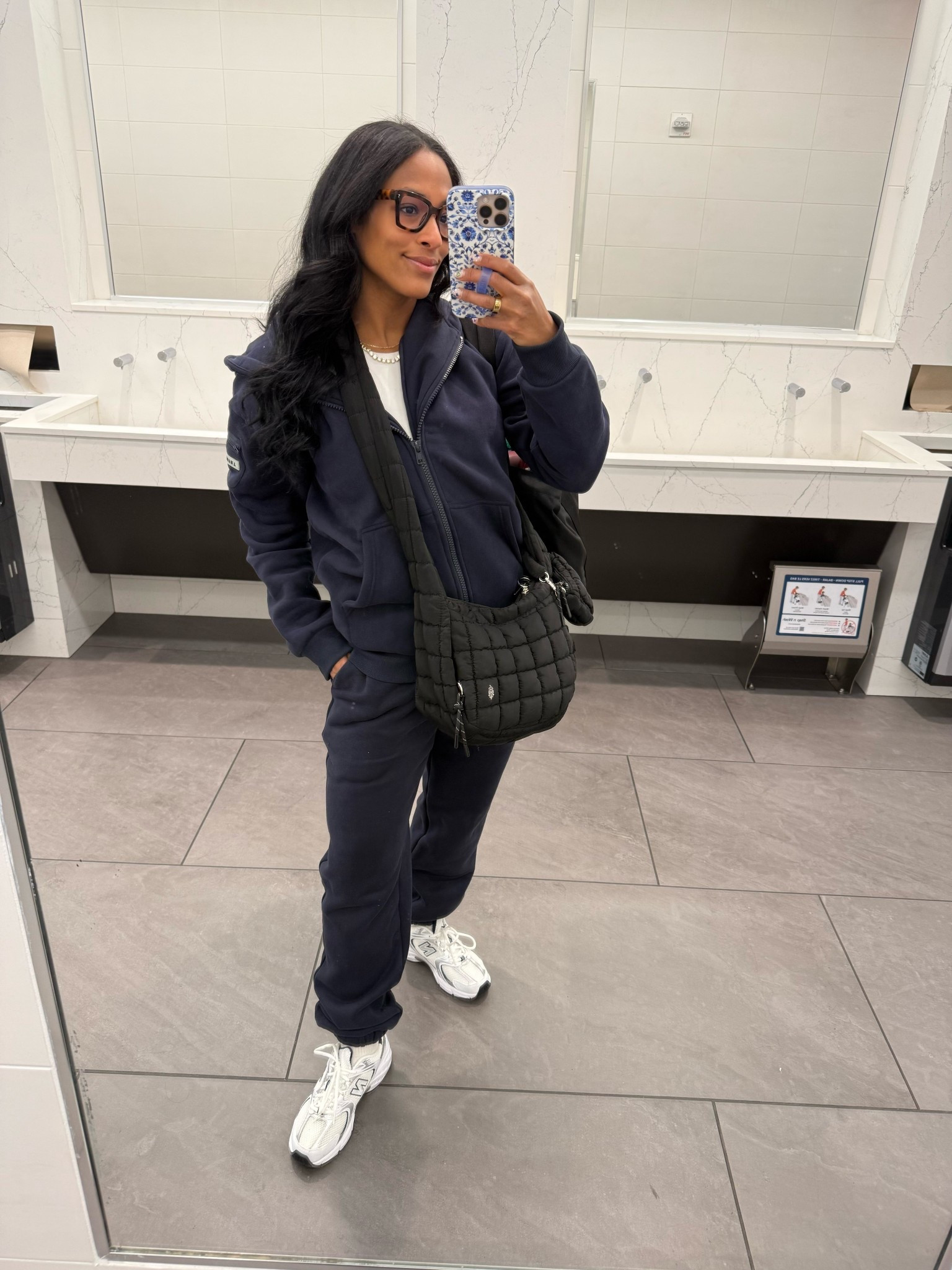 Marathon weekend! Love this travel set. In a small! #newbalance #travel #cmfrt #matchingset #travelootd 

#LTKTravel #LTKootd #LTKfitnessgoals