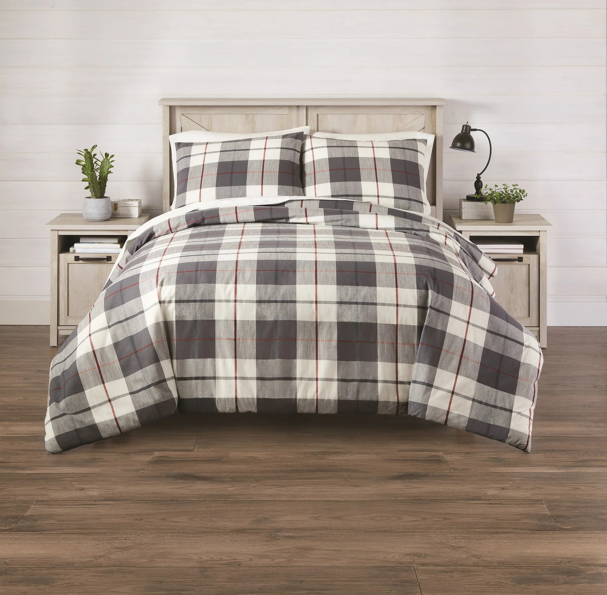 Better Homes & Gardens 3-Piece Full/Queen Homestead Plaid Comforter Set | Walmart (US)
