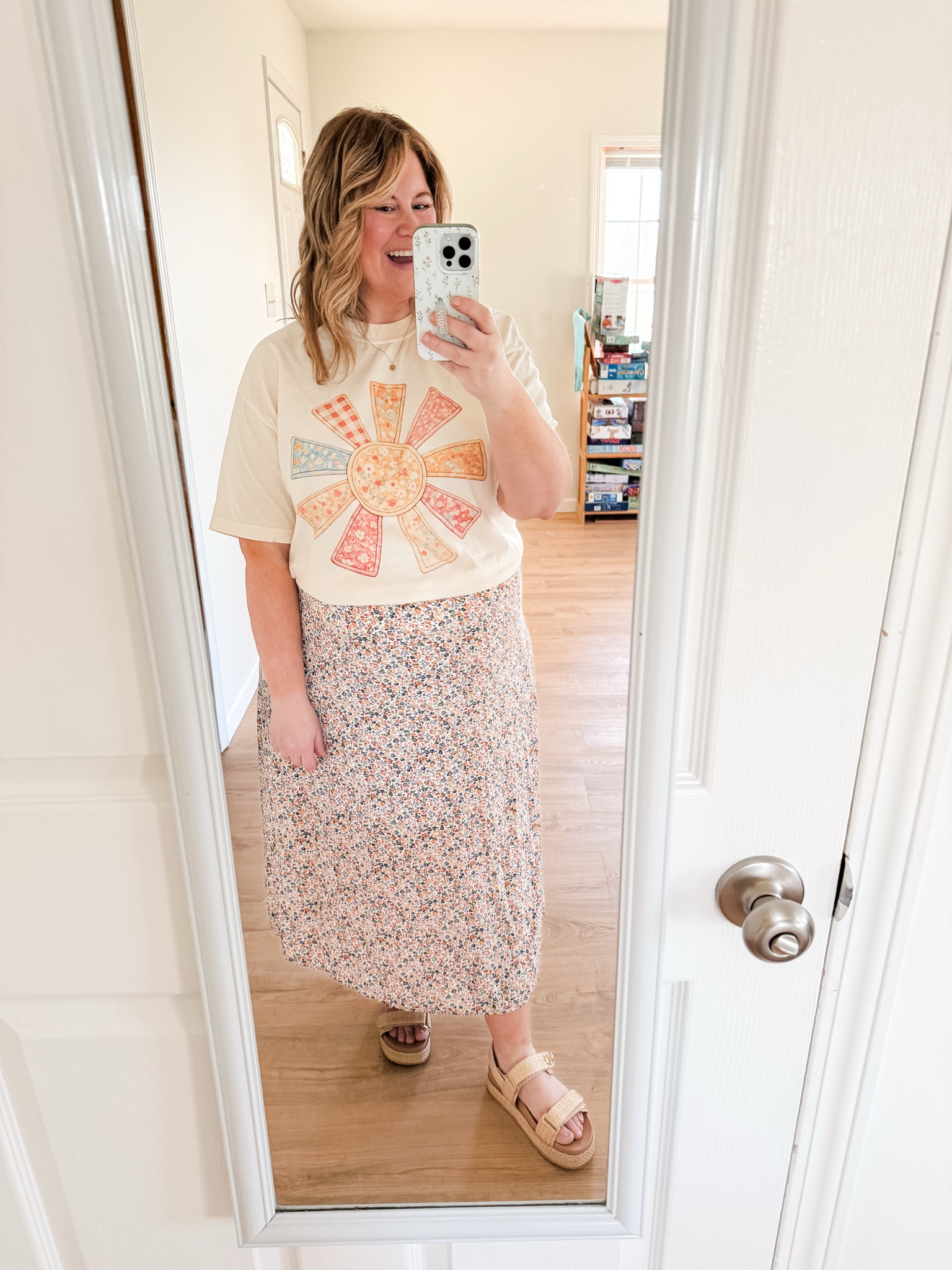 Teacher outfit! Wearing an XL in my sun graphic tee (use code STEPHSHARES20 to save @mtnmoverz) and an XL in my skirt.  

#LTKWorkwear #LTKBump #LTKMidsize