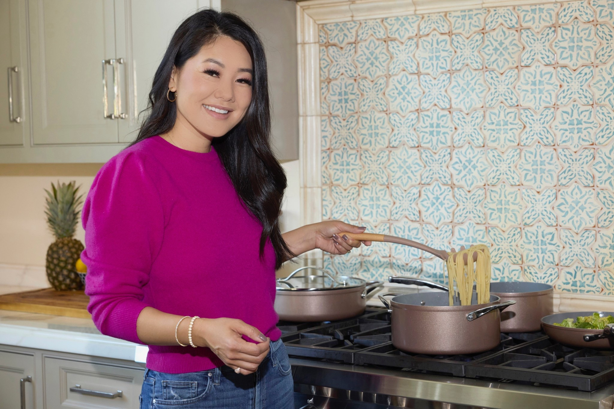 Beautiful, functional, and definitely affordable. Welcome to my new cookware collection. Made with nontoxic ceramic, this set is built to last.  From my kitchen to yours ❤️