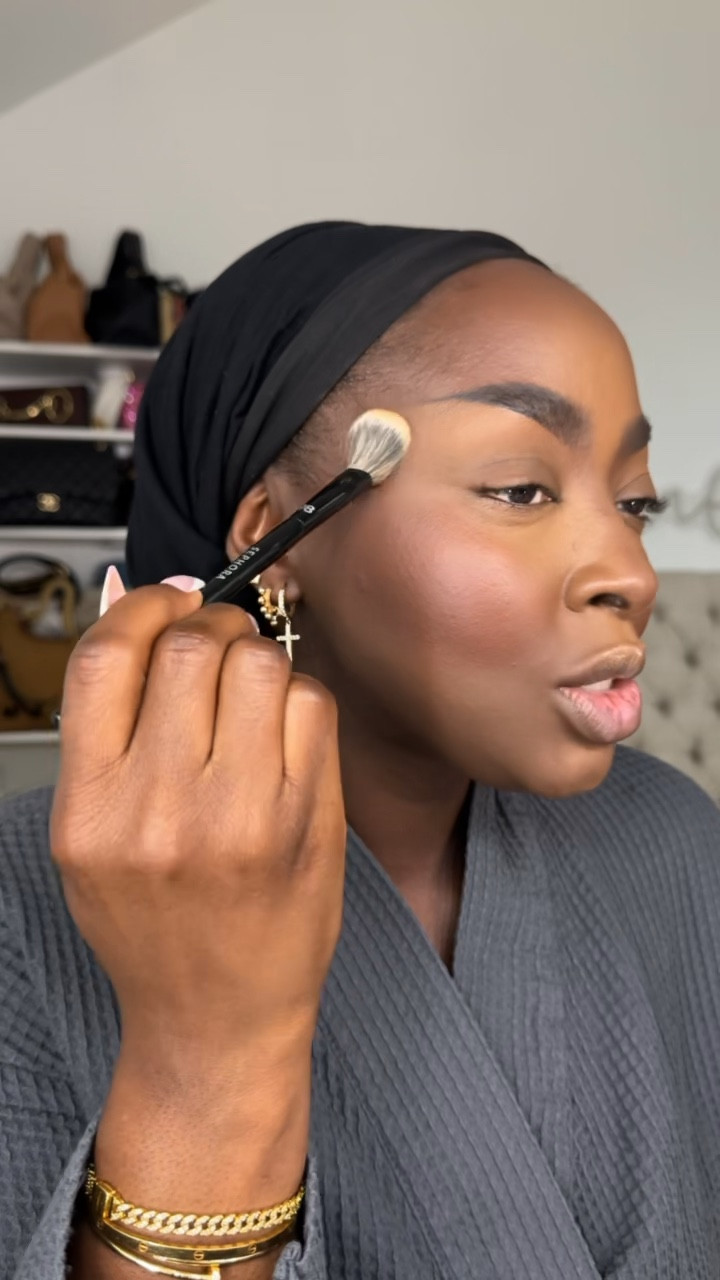 Certain brushes work so effortlessly and this Sephora collection 98 brush does just that. #Sephora #Makeup #MelaninMakeup

#LTKFindsUnder50 #LTKStyleTip #LTKBeauty