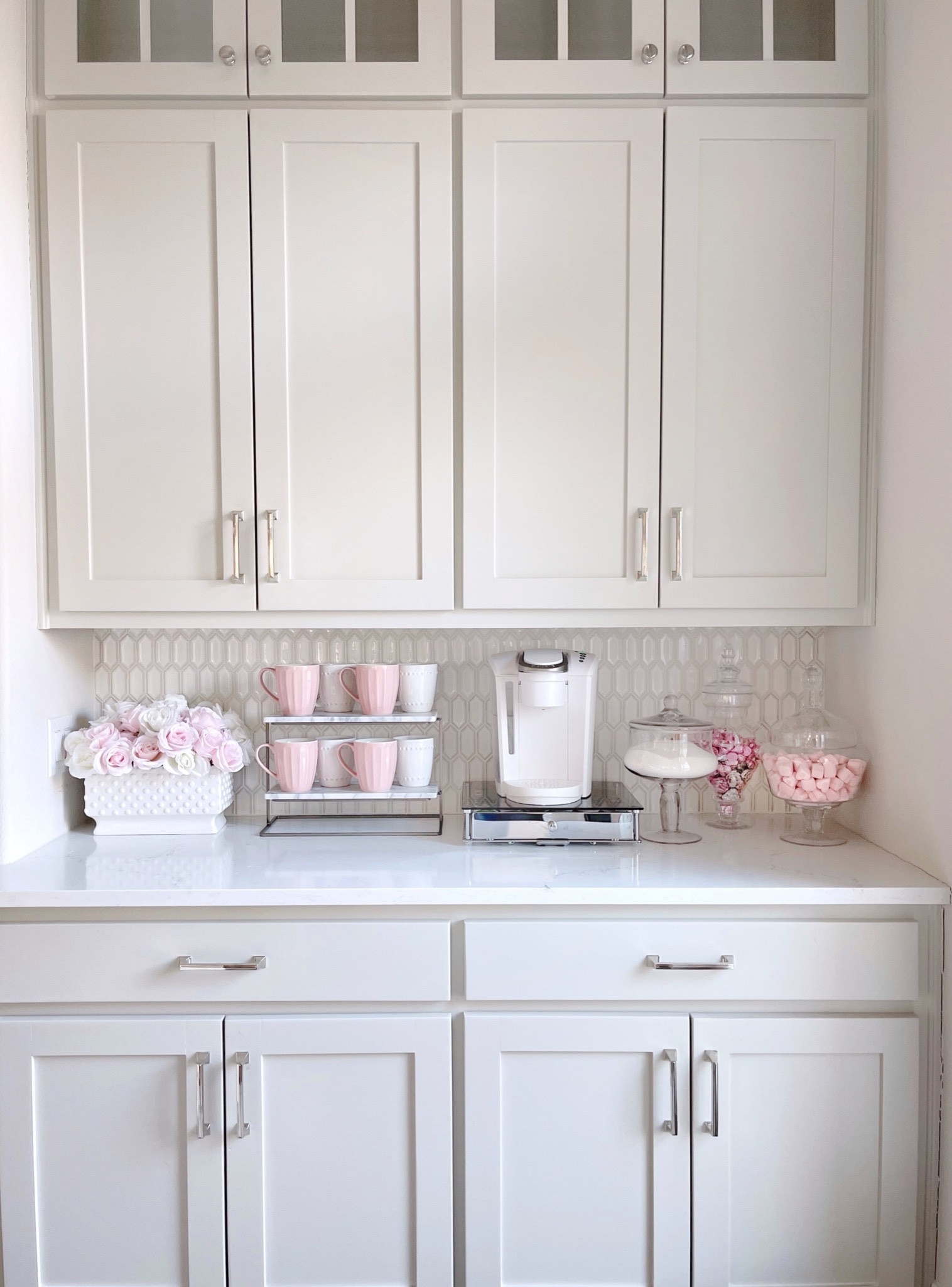 Valentine’s Day coffee bar 

#LTKFind #LTKhome #LTKSeasonal