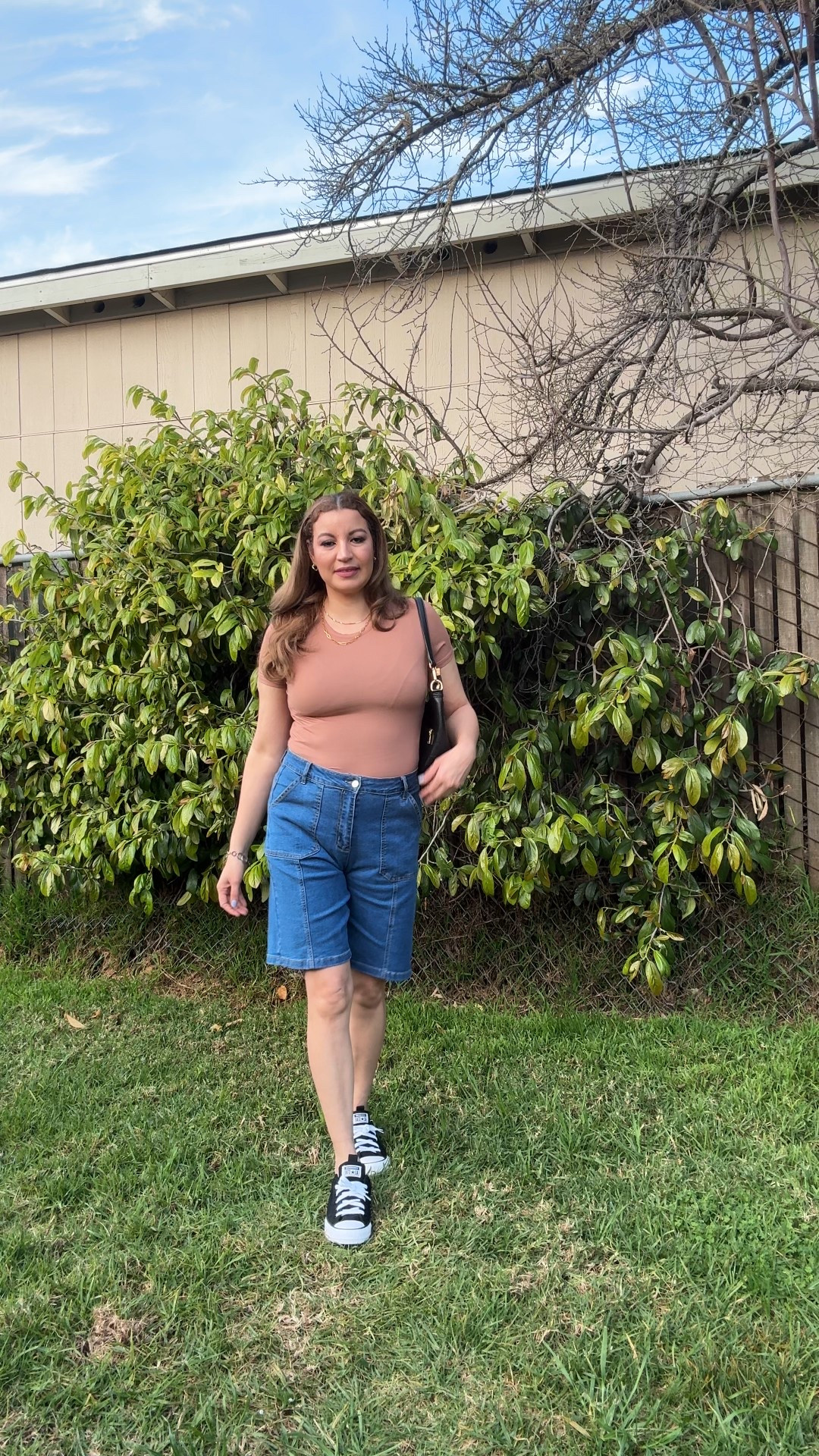 Eddoyee Bermudas for Women, High Waist Denim Shorts, Loose, Elastic, Knee-length, Casual Summer.
Size:M

#LTKSaleAlert #LTKmomlife #LTKMidsize