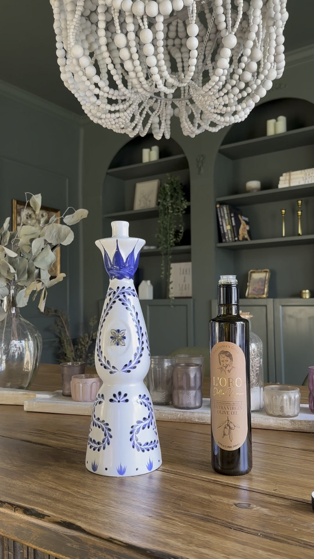 Not sure what to do with those empty Clase Azul bottles? Rinse & Fill em’ with your favorite EVOO 🤌🏼

🫶🏼

#diy #diyhome #diykitchen #oliveoil #vintagestyle
