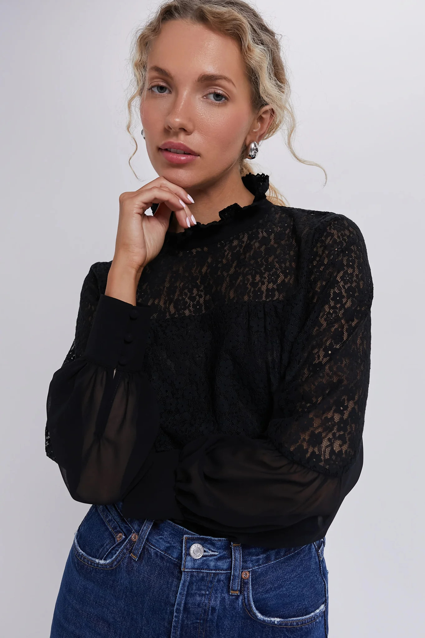 Black Lace Rosalee Blouse | Tuckernuck (US)