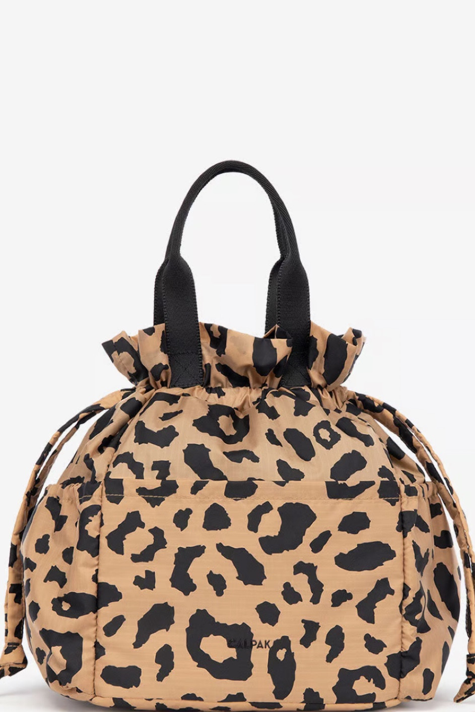 cheetah girl calpak lunchie 🤎

#LTKCyberWeek #LTKGiftGuide