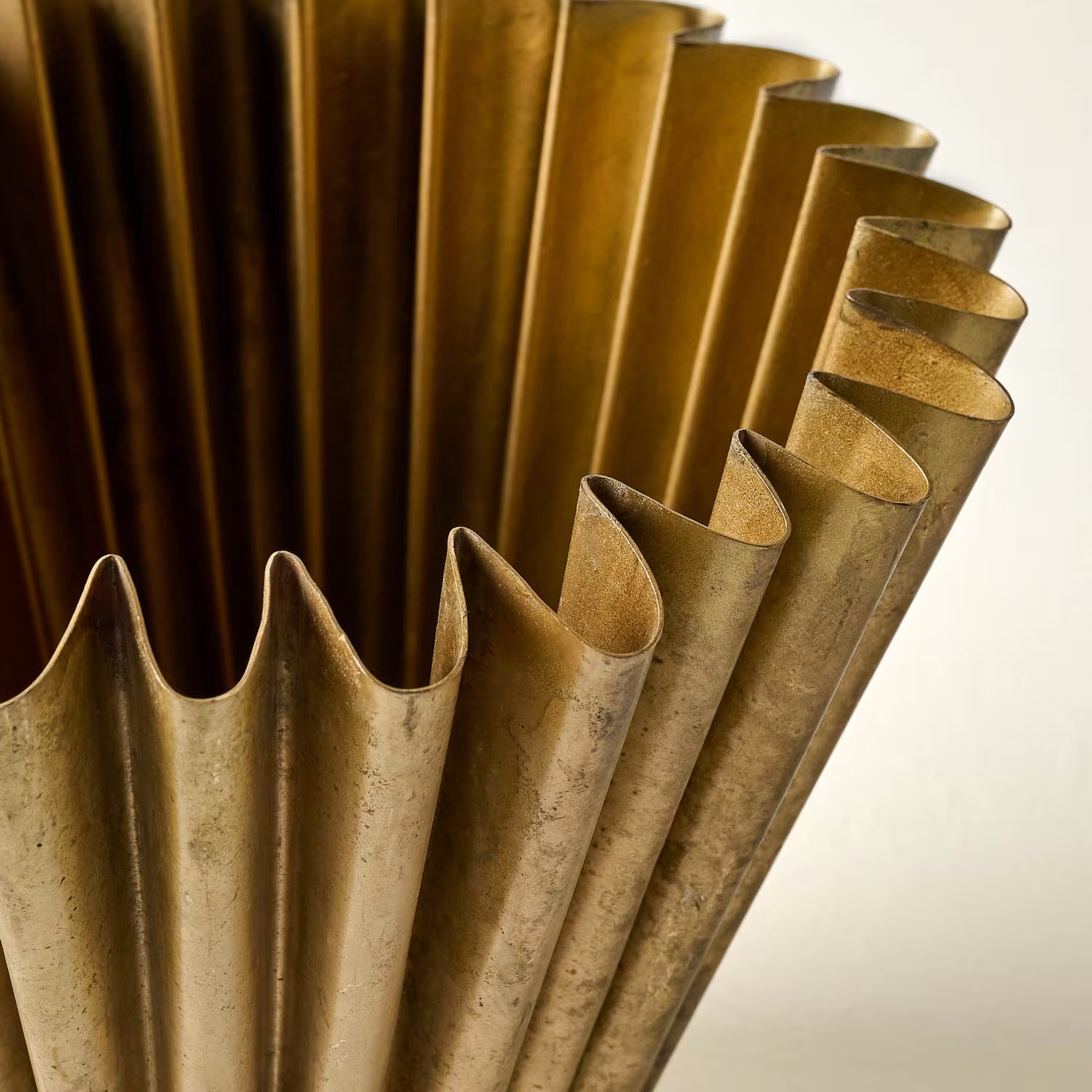 Antique Brass Fluted Planter | Magnolia