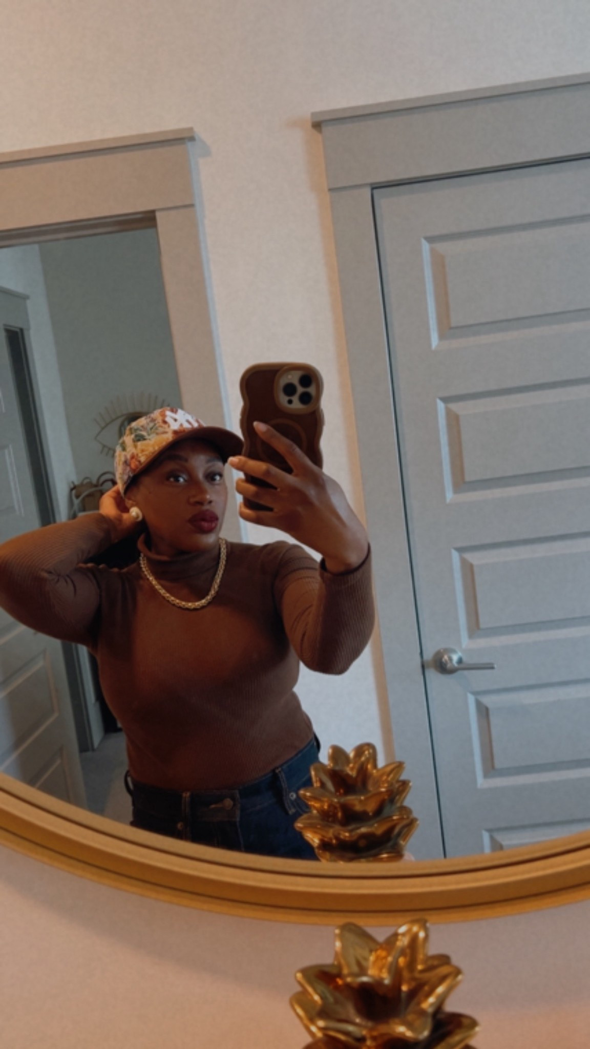 I couldn’t wait to wear this hat 😍 The floral print and brown tones are too good together! 

#LTKGiftGuide #LTKFindsUnder50 #LTKootd