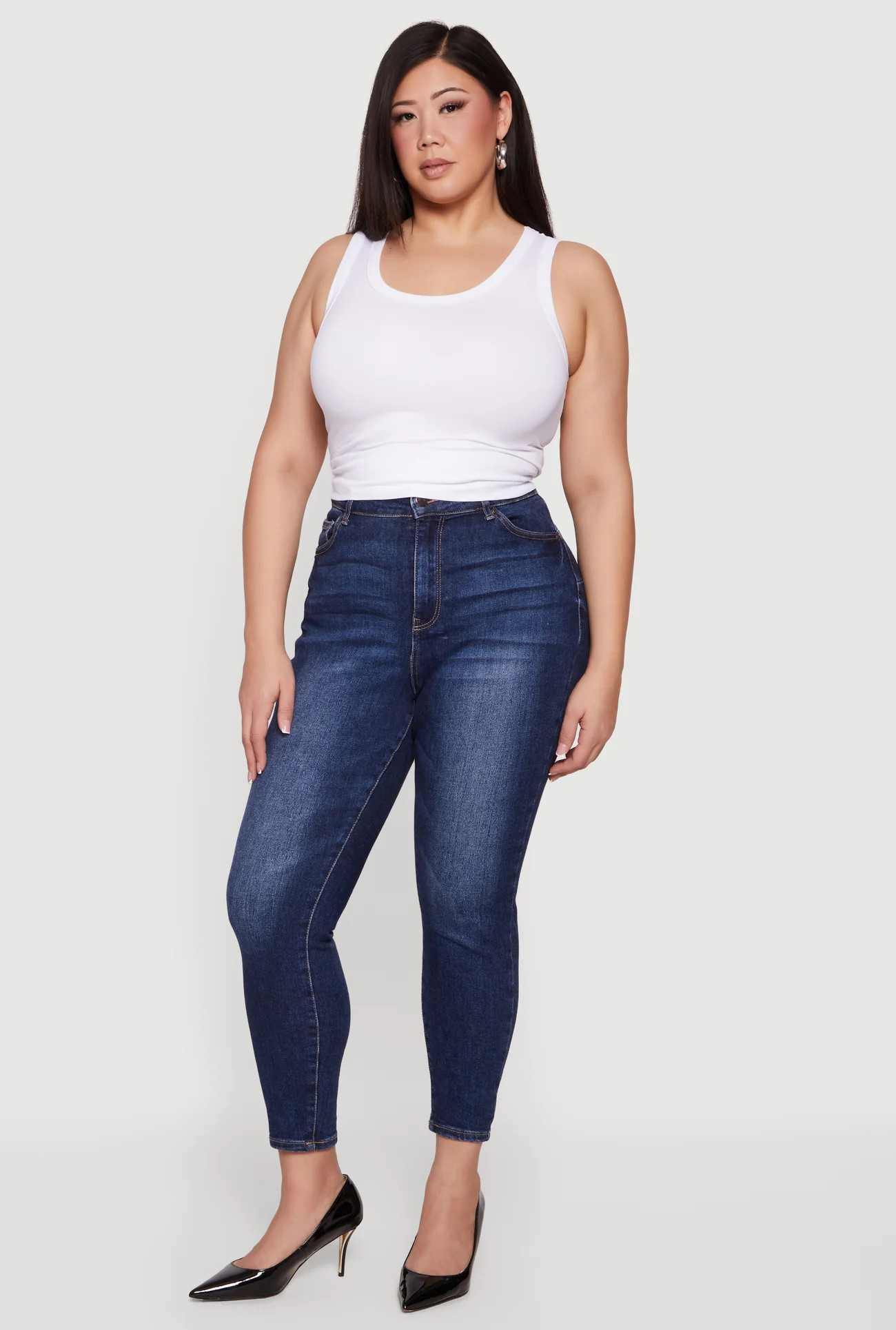 Plus Size Seamless Scoop Neck Tank Top | Rainbow Shops