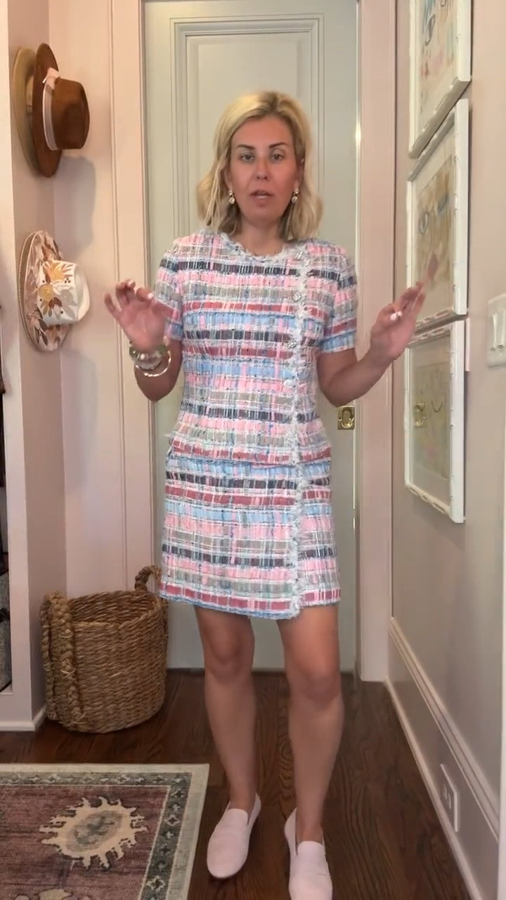 20% off Labor Day Sale!  

The most beautiful fabric ever! Totally mixing this set with all the things. 
Top -  xs
Skirt - small
Loafers - 7.5 (sized 1/2 down) 

*code Catherine20 at Allie + Bess

#LTKdayinmylife #LTKootd #LTKmomlife