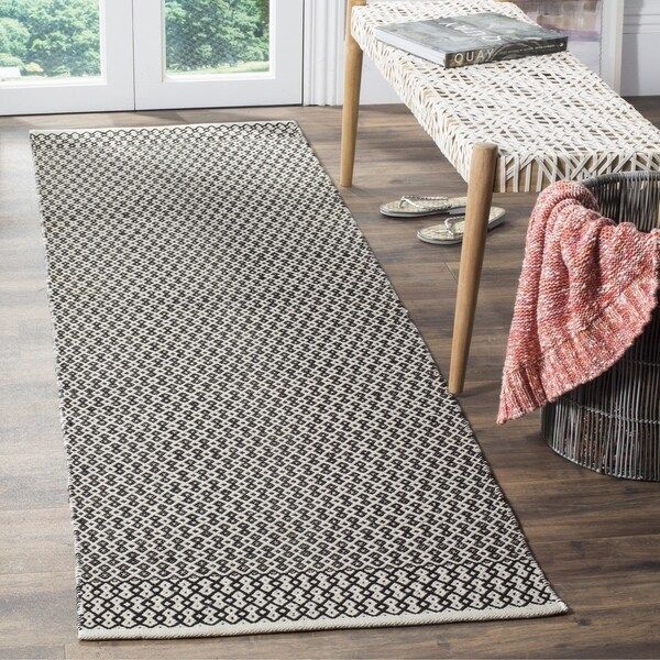 Safavieh Montauk Hand-Woven Flatweave Ivory/ Black Cotton Rug - 2'3" x 12' Runner | Bed Bath & Beyond