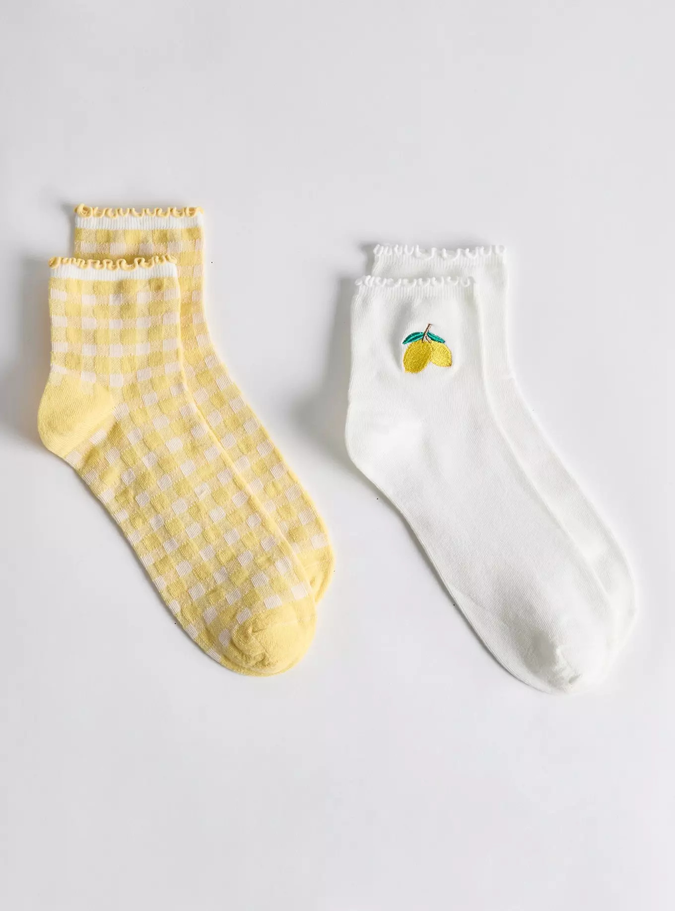 2-Pack Ruffle Ankle Socks | Torrid (US & Canada)