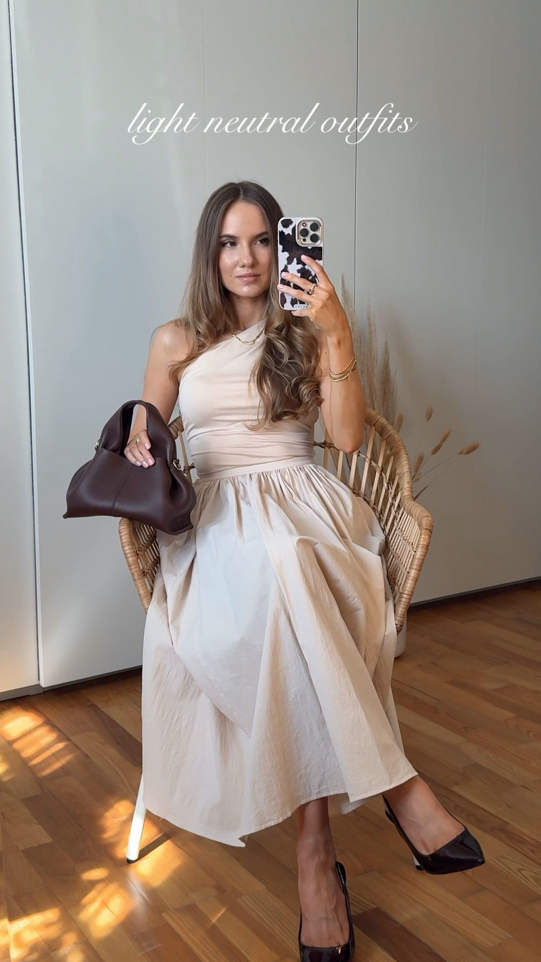 light neutral outfits that live in my head rent-free 🕊️ which look would you choose?

monochrome outfits | minimal styling | summer fashion | how to style cream for summer | elevated minimal outfits

#LTKItBag #LTKStyleTip