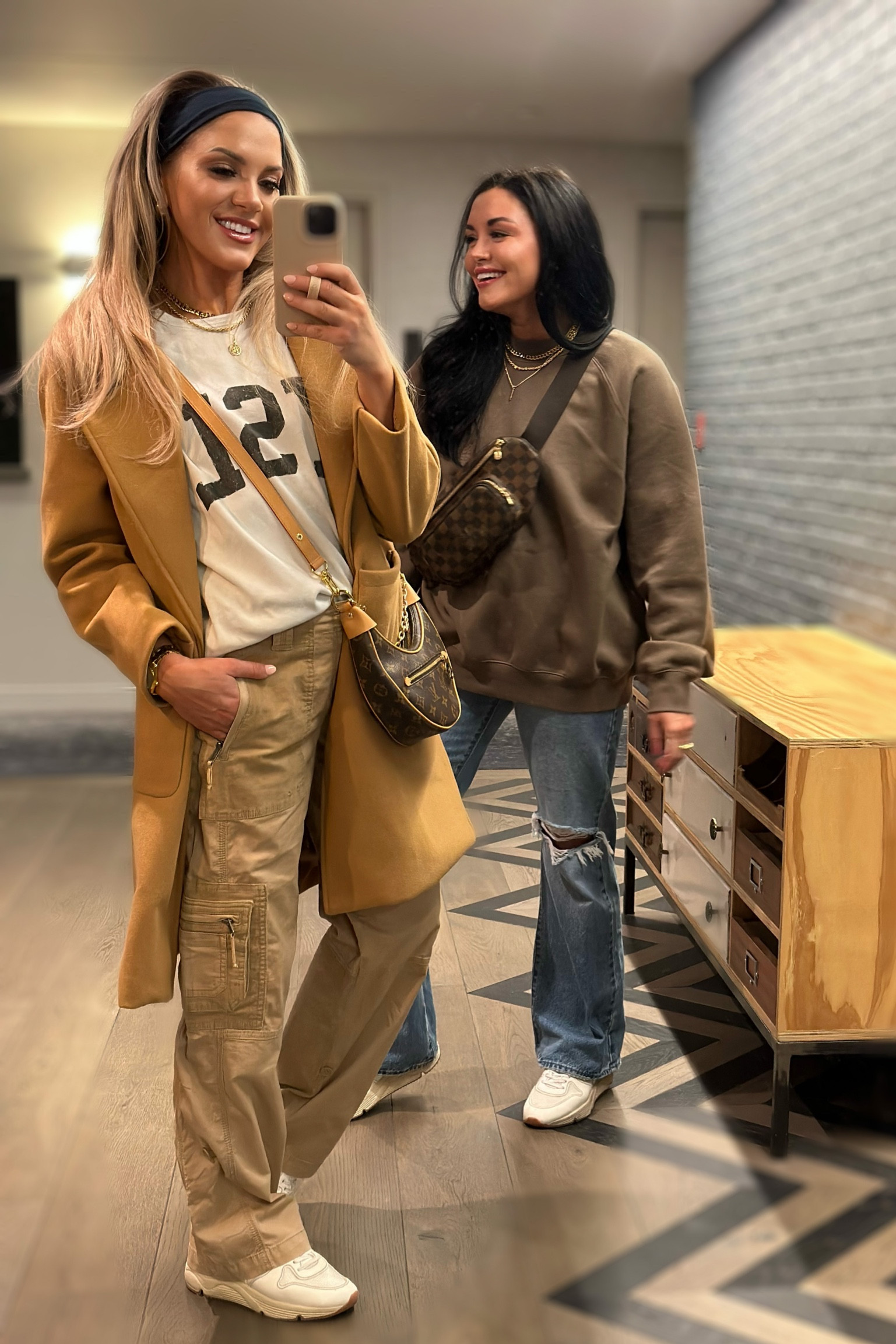 NASH FITS!

Abercrombie 
YSL
Amazon 
Golden Goose
Vervet
Louis Vuitton 
Essentials 

#LTKstyletip #LTKFind #LTKfit