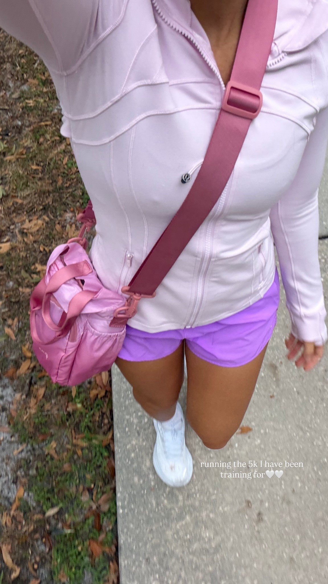 my running fit from the other day :) 

#LTKActive #LTKHoliday #LTKGiftGuide