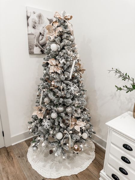 Christmas tree, Christmas decor, velvet ribbon, Christmas tree bows, tree skirt

#LTKHoliday #LTKhome #LTKSeasonal