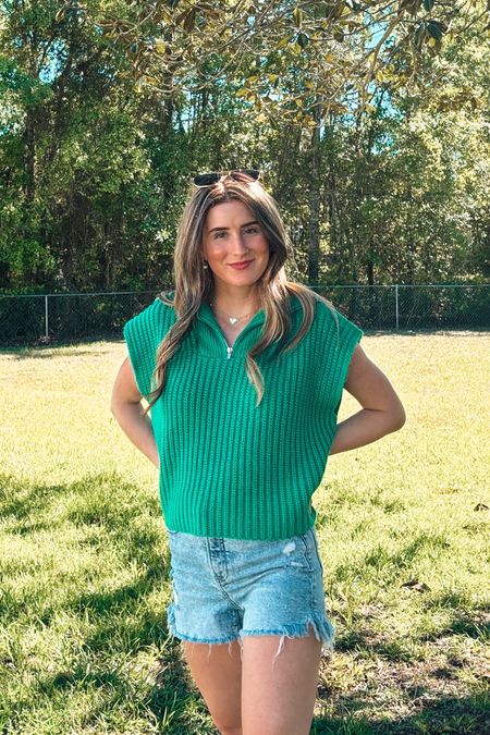 my spring attire! 
absolutely love this top from Lane 201!! 
it’s currently 40% off! 
hurry and grab it while it’s on sale!!

sweater | top | spring | summer | attire | sale 