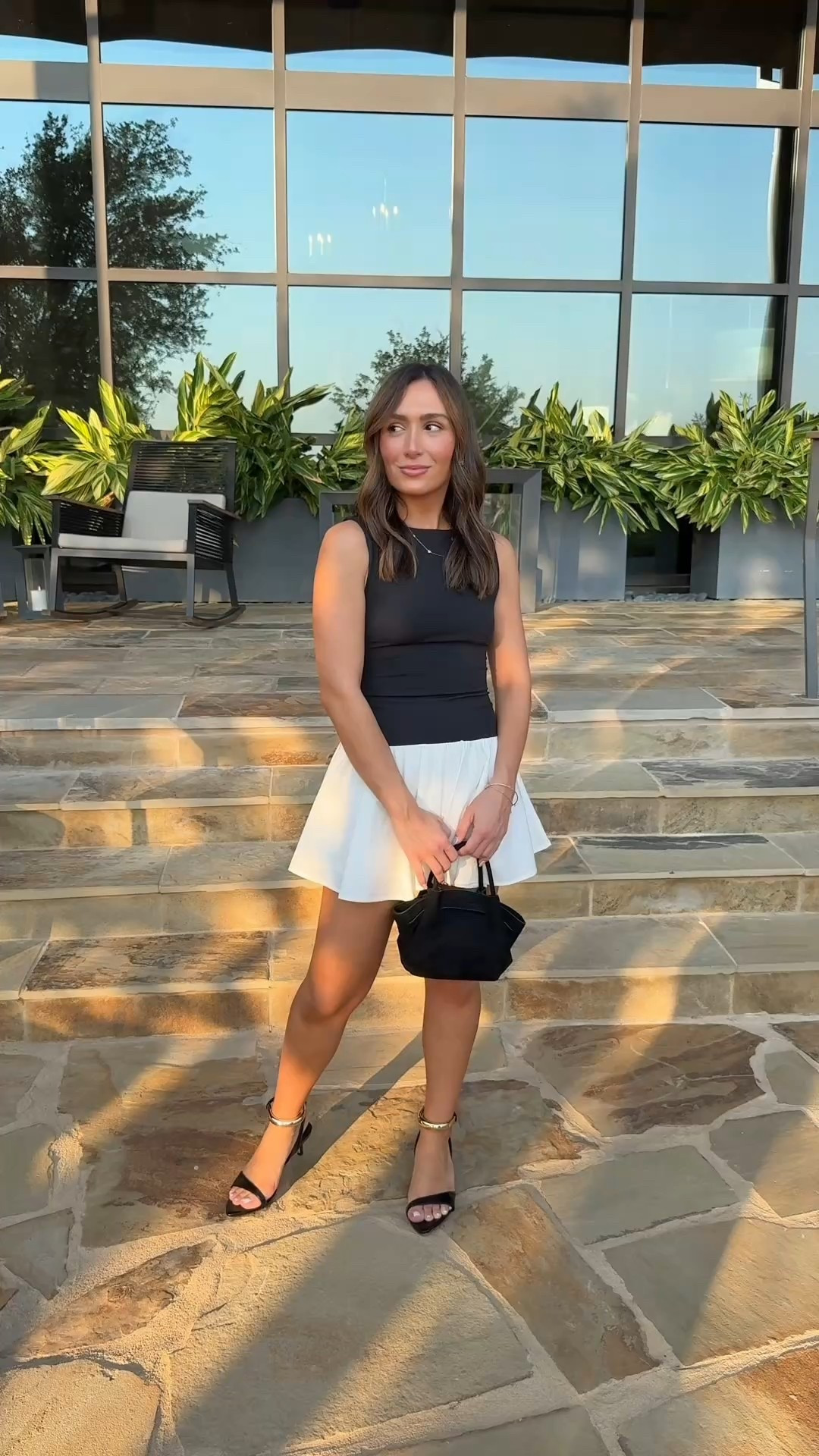 Absolutely love this dress! It’s sooo stretchy and comfortable! Wearing size XS 

#LTKCon