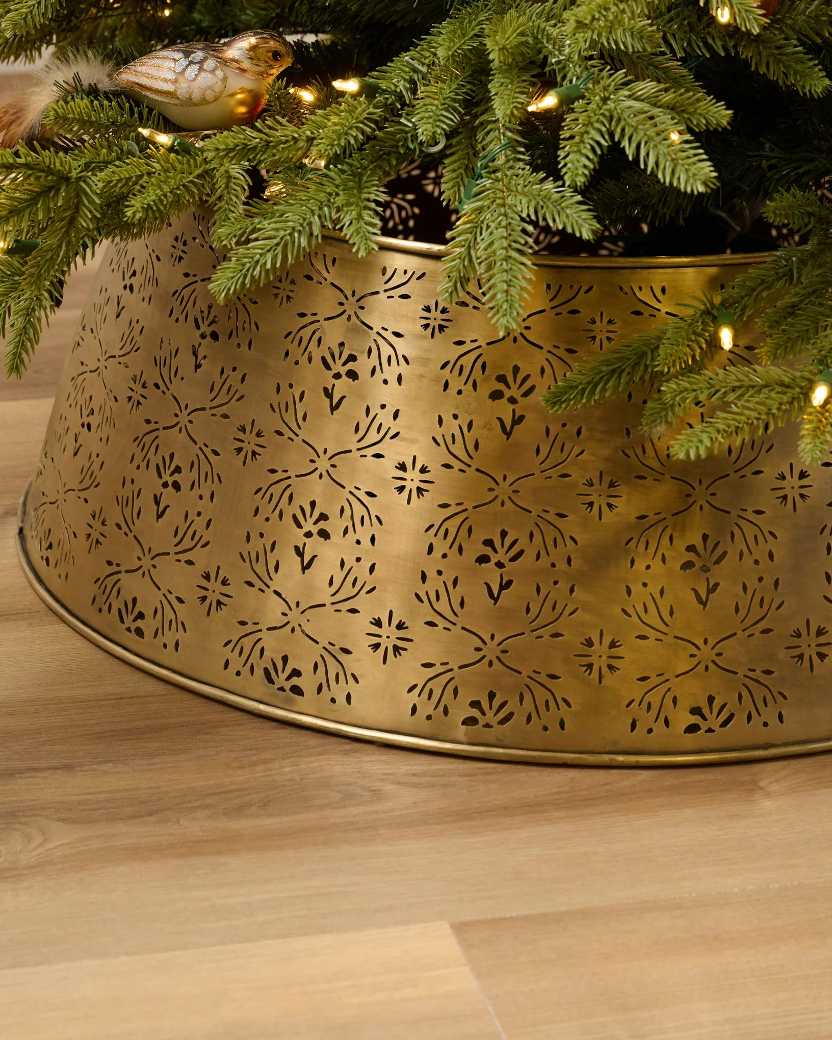 Antique Brass Finish Tree Collar | Magnolia